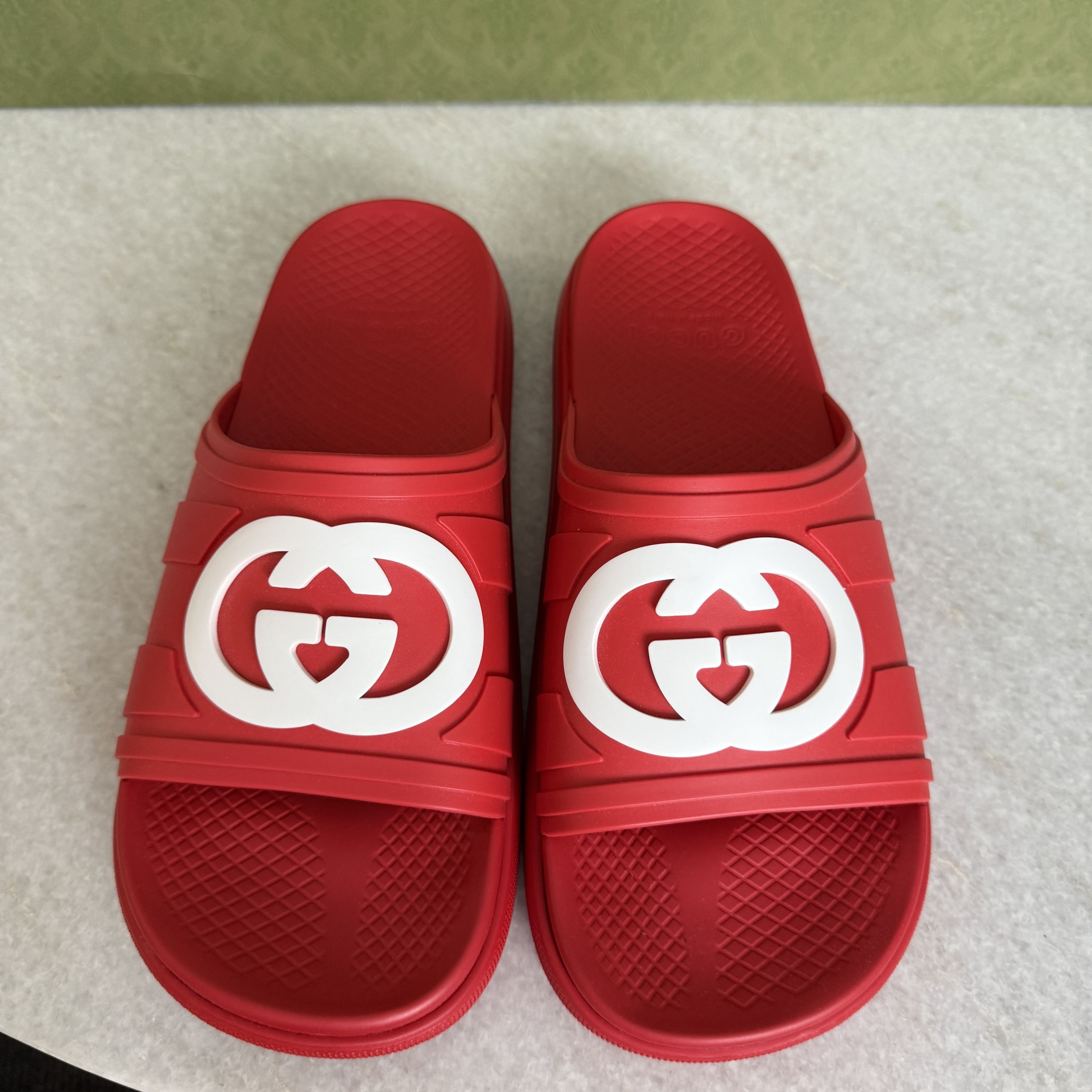 Gucci GUCCI 780296 Red Rubber Men's GG Sandals, sz Gucci 6 Size US 6.5 / EU 39-40 - 1 Thumbnail
