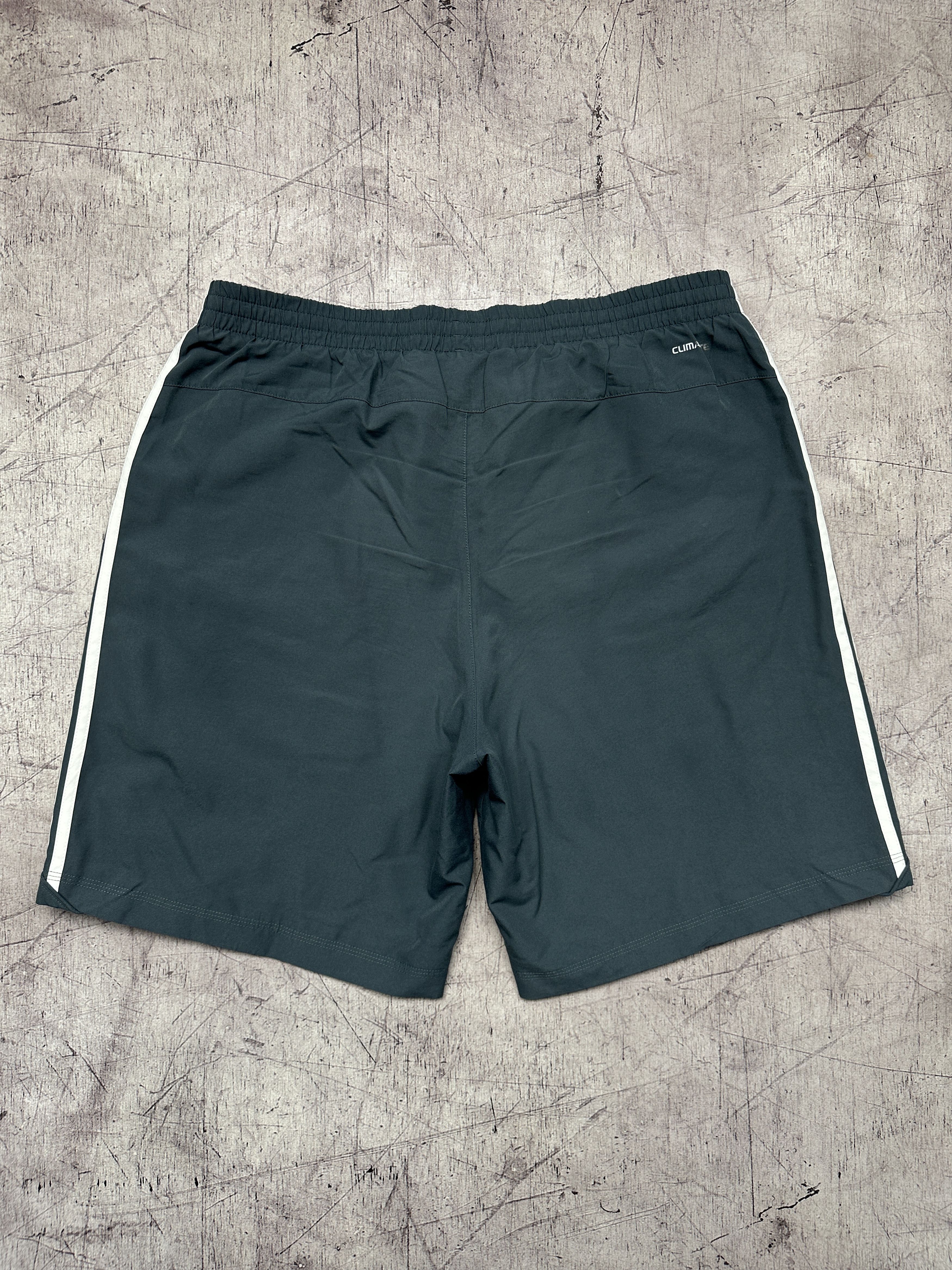 Adidas Adidas Vintage Mens Swimming Shorts Size US 36 / EU 52 - 7 Thumbnail