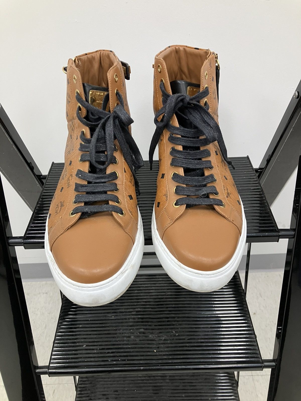 MCM MCM cognac visetos high-top terrain leather sneakers Size US 12 / EU 45 - 5 Thumbnail