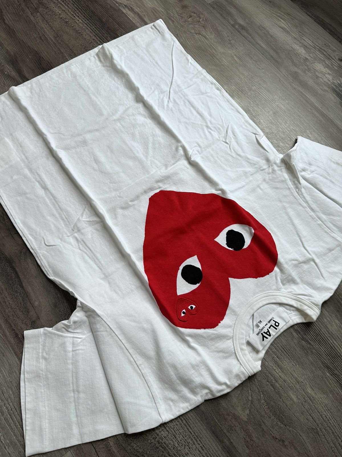 CDG by Comme des Garcons cdg big heart Size US XL / EU 56 / 4 - 3 Thumbnail