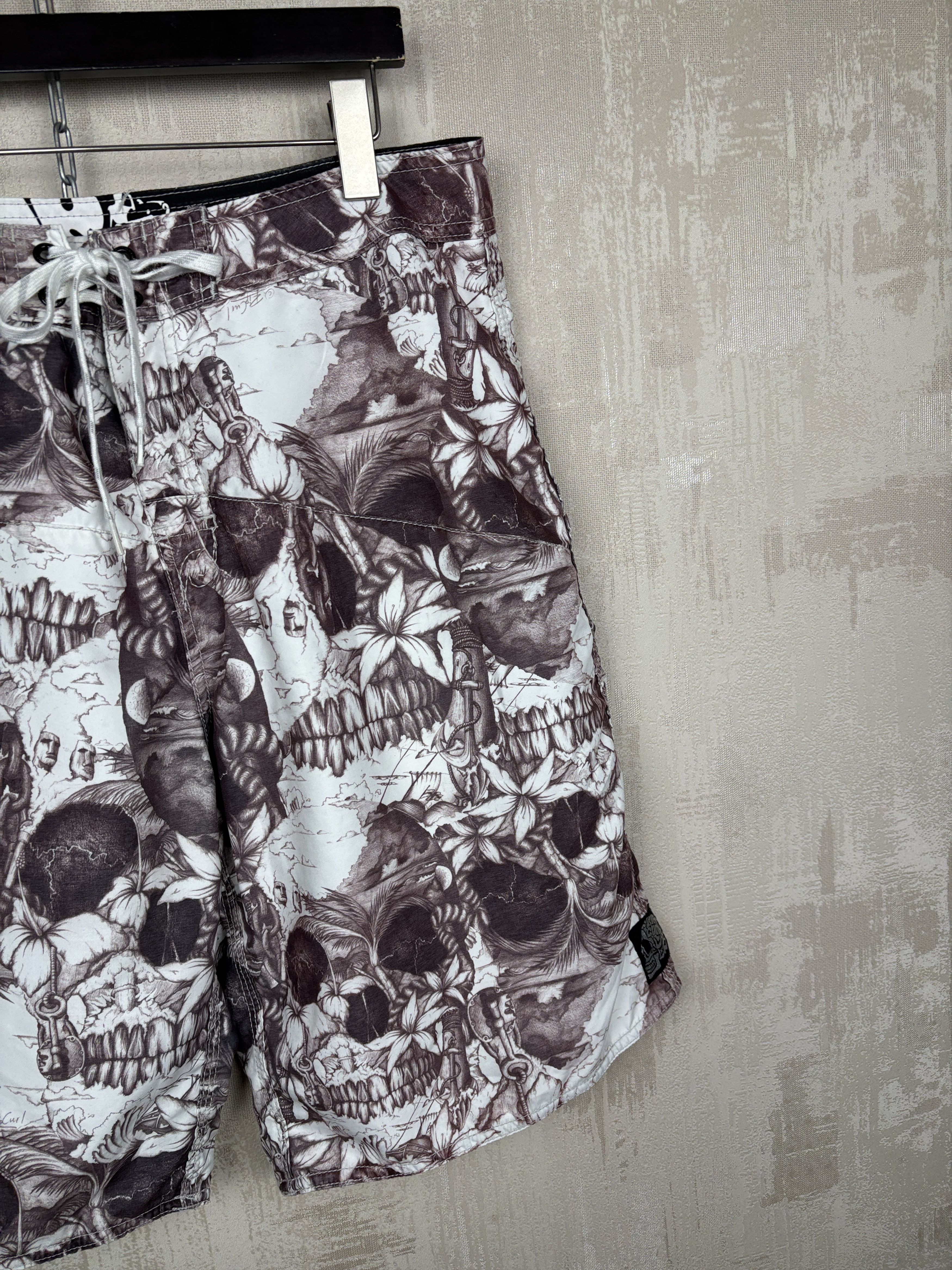 Rip Curl Vintage Rip Curl Skull Pattern Board Shorts Swim Surf Size US 36 / EU 52 - 3 Thumbnail