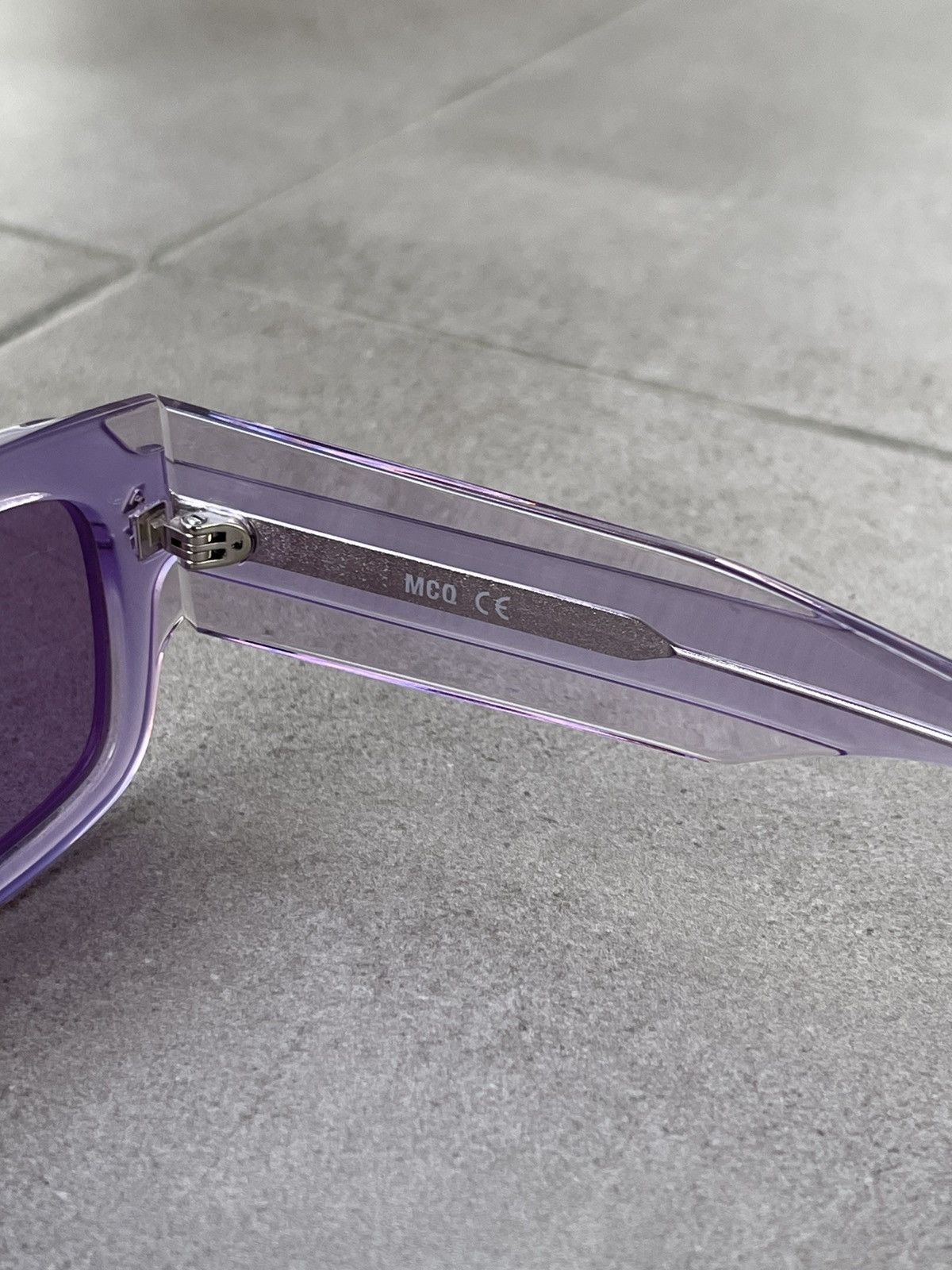 Alexander McQueen × McQ Alexander McQueen !DS! SS23 Alexander Mcqueen MQ0359S Violet Square Sunglasses Size ONE SIZE - 20 Thumbnail