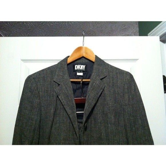DKNY DKNY WOMEN'S 77%LINEN 23%RAYON 2PC SUIT SIZE: 4 Size S / US 4 / IT 40 - 1 Thumbnail
