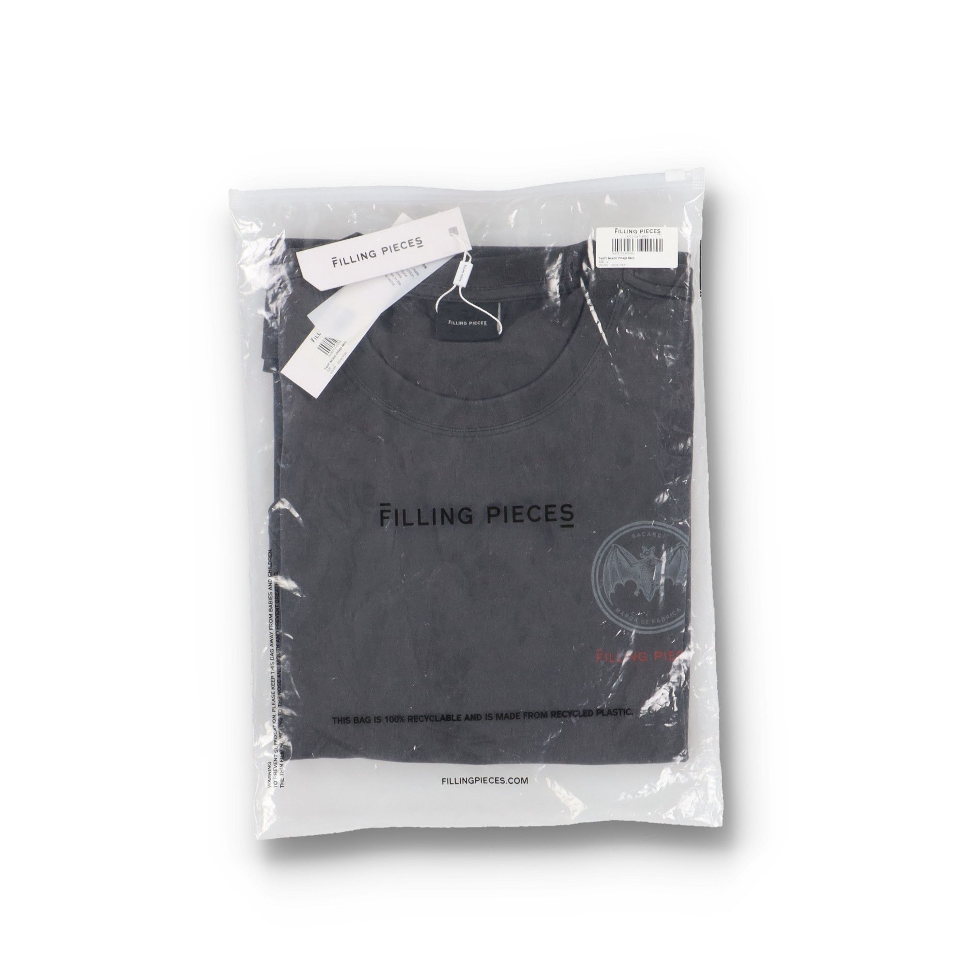 Filling Pieces x Bacardi Vintage Black Bat Logo T-Shirt Size US L / EU 52-54 / 3 - 8 Thumbnail