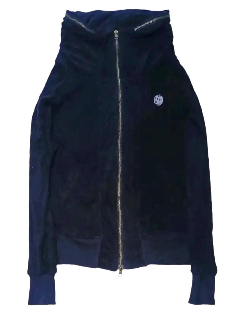Le Grande Bleu (L.G.B.) L.G.B. Dread rocks spirit dancer sweater