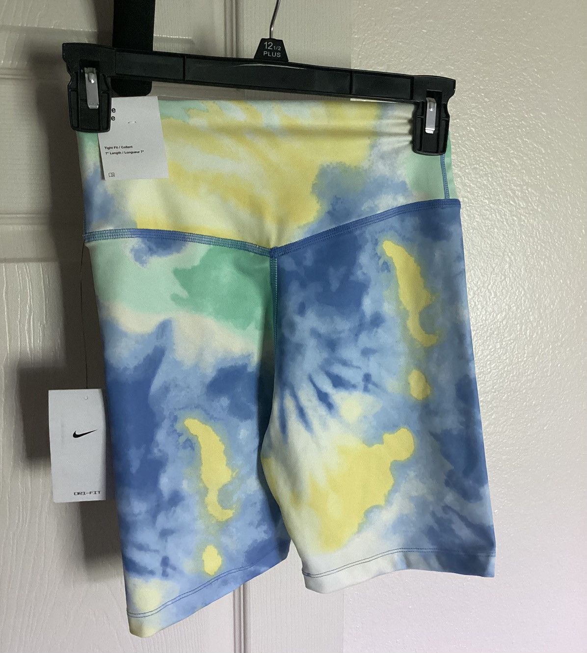 Adidas × Nike Women’s shorts Size 22" - 2 Thumbnail