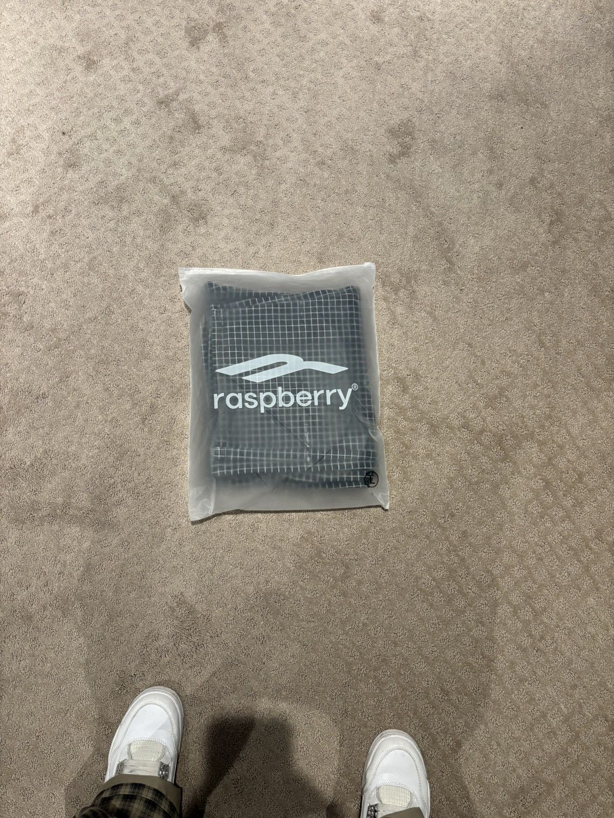 The GV Gallery Raspberry Hills Plaid Jeans Size US 34 / EU 50 - 4 Thumbnail