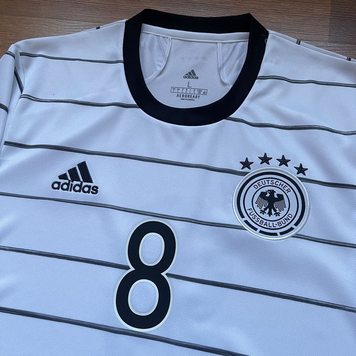 Adidas GERMANY ADIDAS 2020 EURO FOOTBALL HOME JERSEY #8 KROOS Size US L / EU 52-54 / 3 - 4 Thumbnail