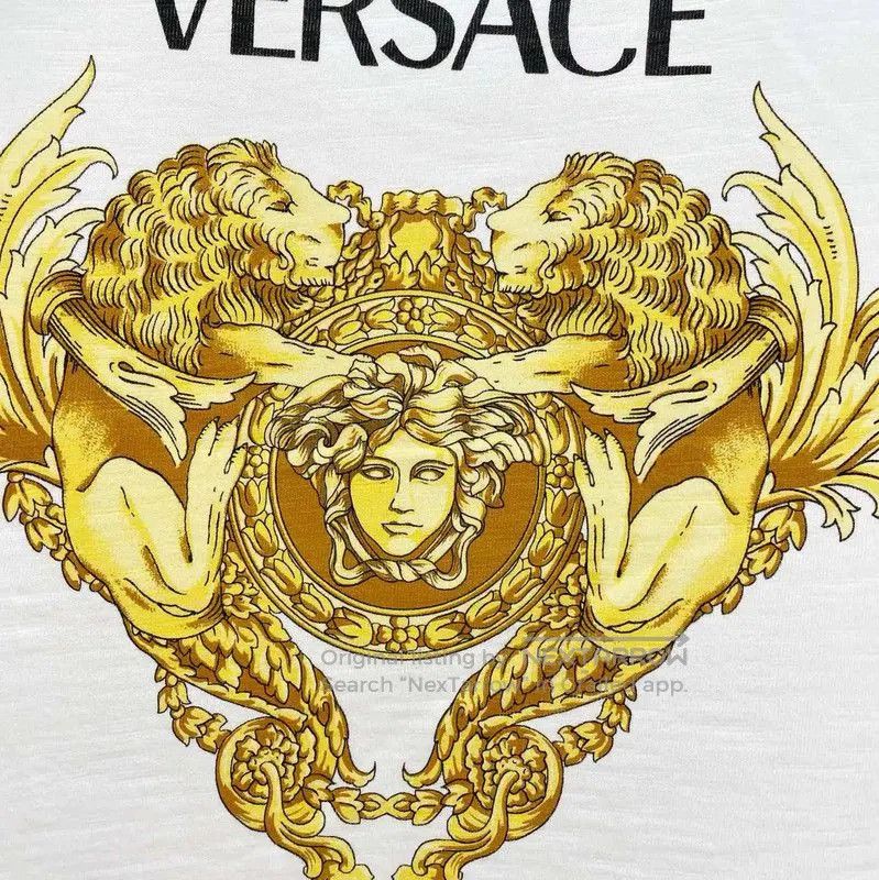 Versace Versace Men's Short Sleeve White T-Shirt . Size US M / EU 48-50 / 2 - 3 Thumbnail