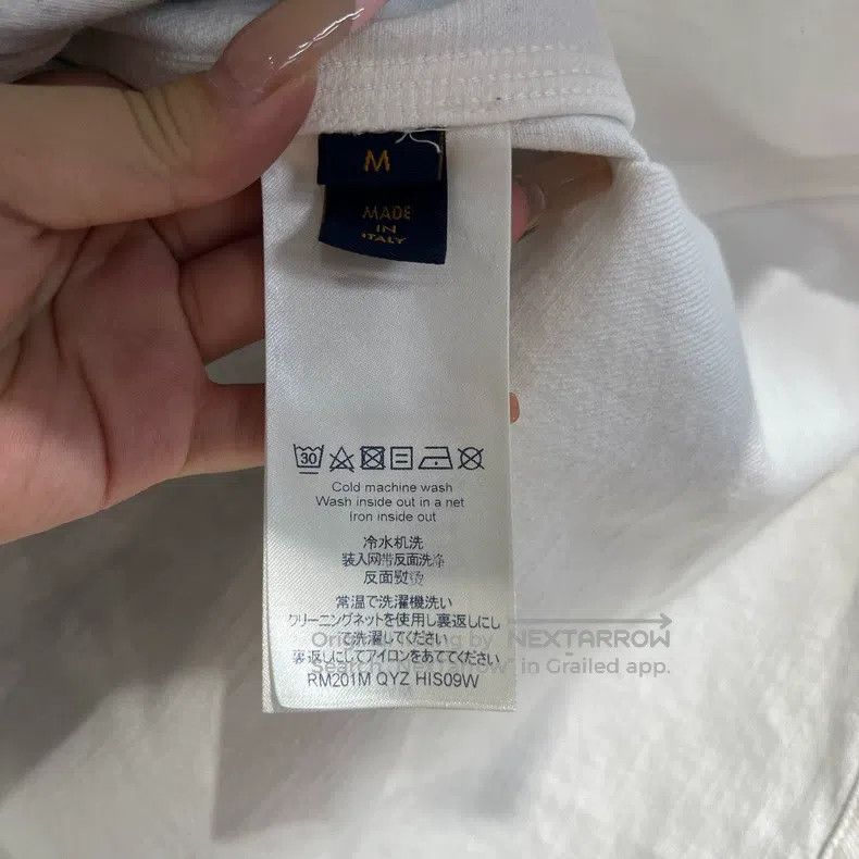 Louis Vuitton Louis Vuitton Blue and white gradient full starry sky grad Size US M / EU 48-50 / 2 - 4 Thumbnail