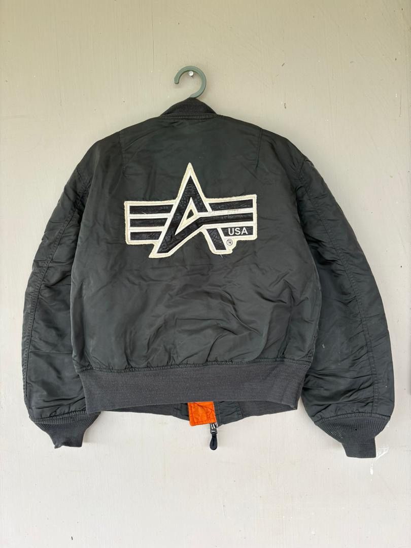Alpha Industries Vintage 90’s Alpha Industries MA-1 Bomber Jacket Big Logo Size US M / EU 48-50 / 2 - 7 Thumbnail