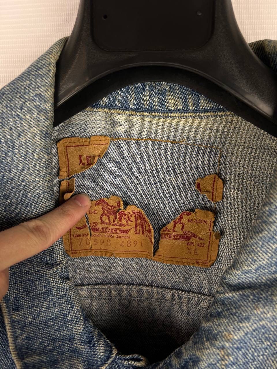 Levi's Levi’s 70598 4891 vintage denim jacket size XL Size US XL / EU 56 / 4 - 3 Thumbnail