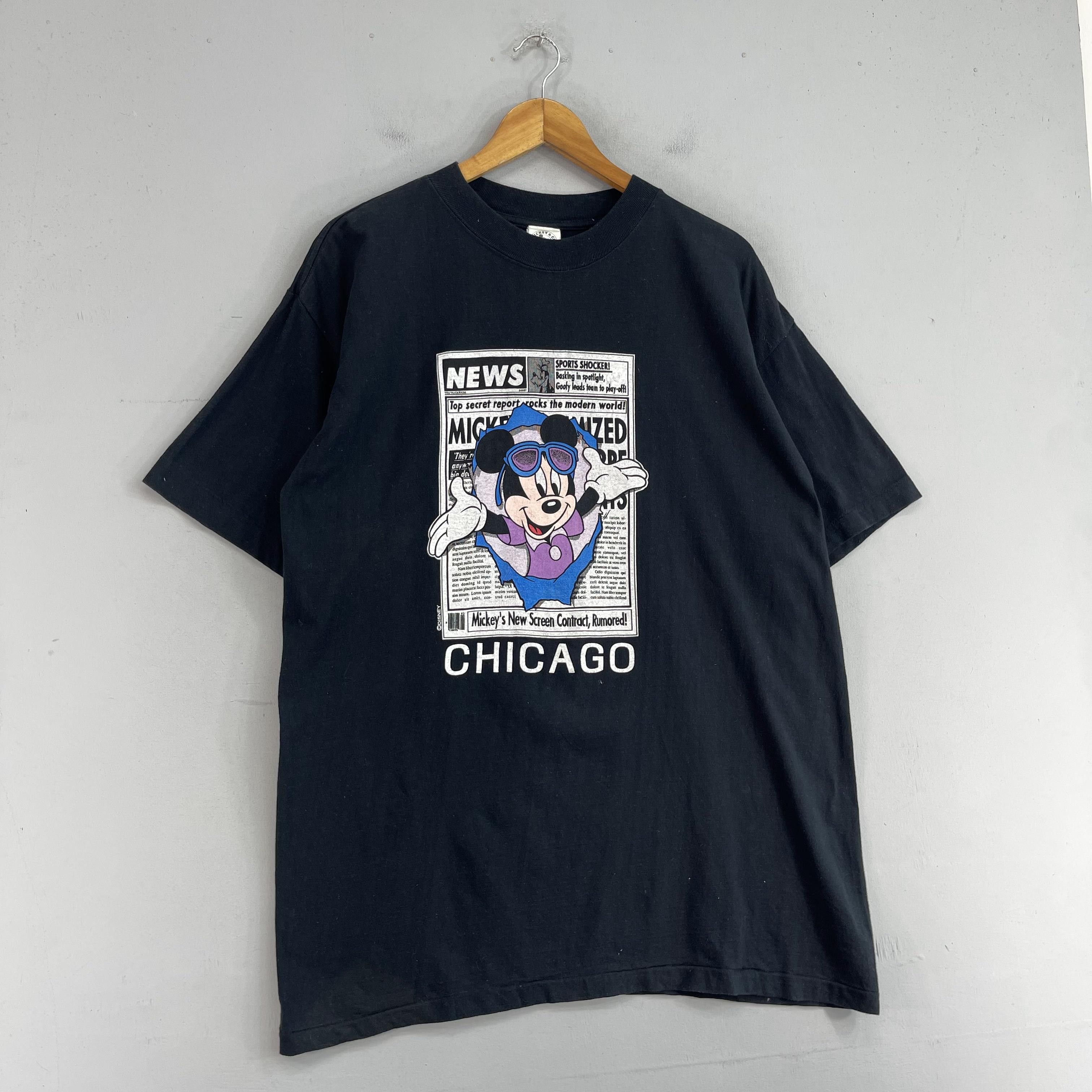Disney × Mickey Mouse Vintage MICKEY MOUSE Chicago Newspaper Printed Tshirt Size US L / EU 52-54 / 3 - 3 Thumbnail