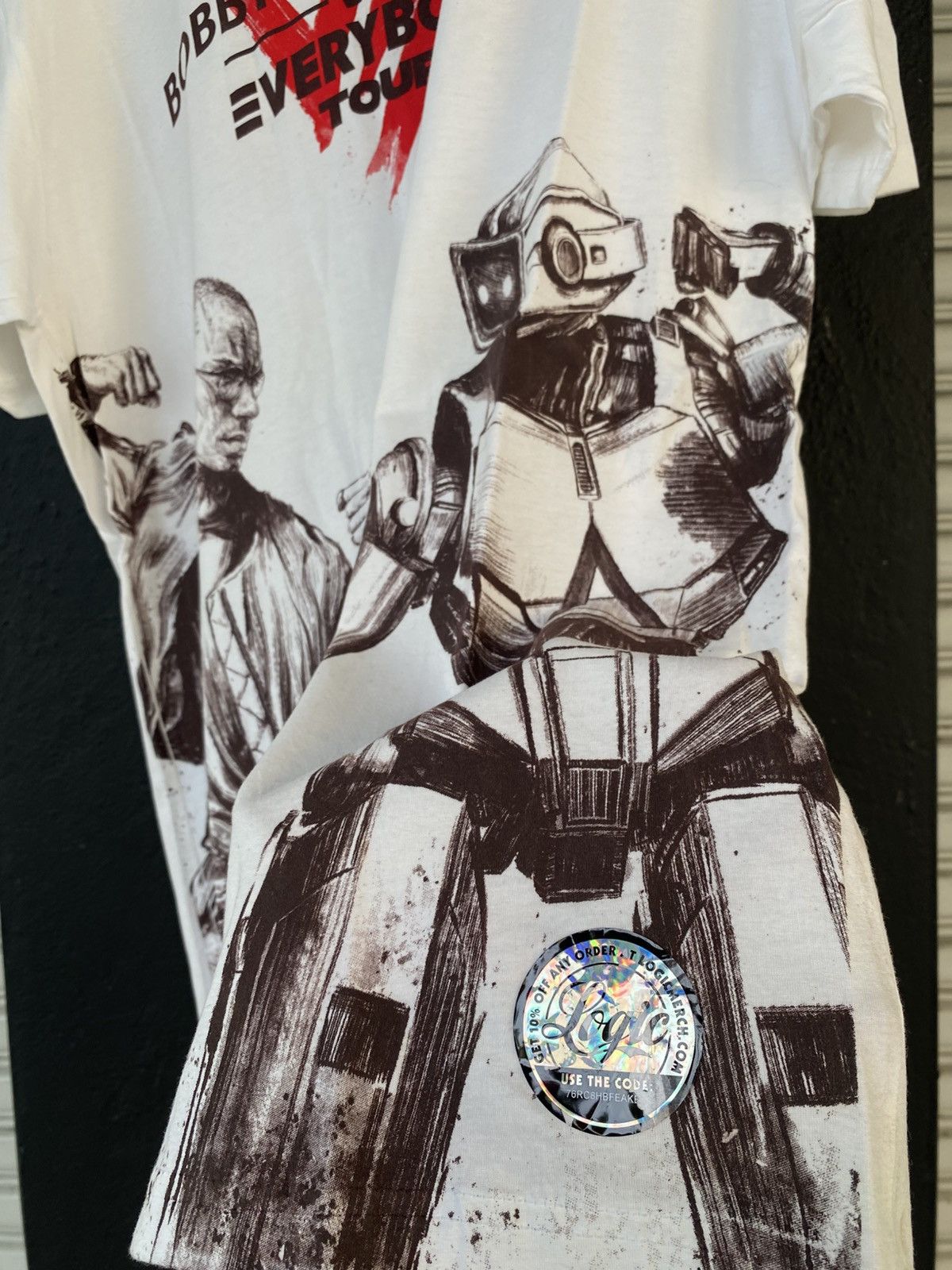 Logic × Rap Tees Logic VS NF Everybody Tour 2018 Size US XXL / EU 58 / 5 - 6 Thumbnail