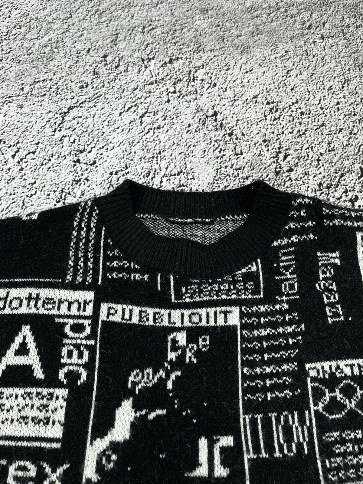 Vintage Vintage Y2K all over gazette style sweater streetwear size L Size US L / EU 52-54 / 3 - 7 Thumbnail