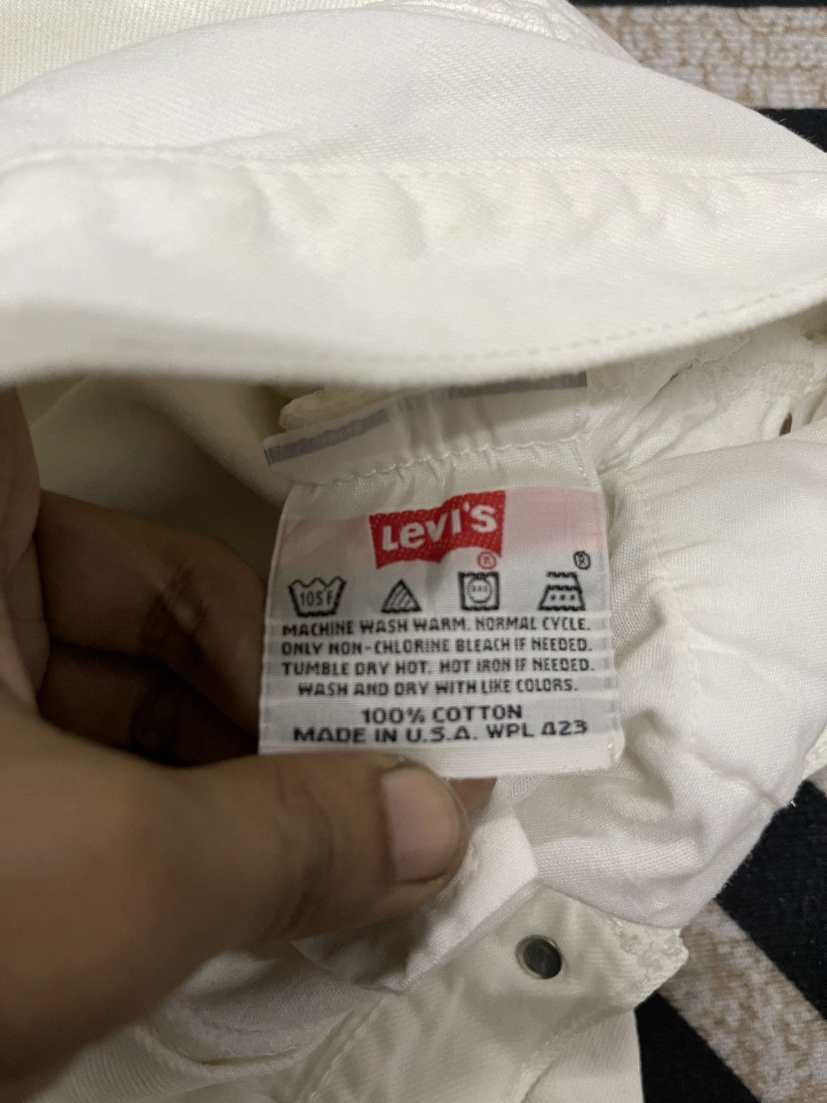 Levi's 90s LEVIS 302 WHITE DENIM JEANS RARE Size US 29 - 11 Thumbnail