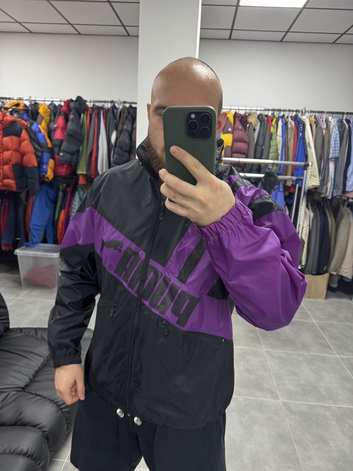 Puma Vintage Puma Big Logo Nylon Windbreaker Jacket 80s 90s Men Size US L / EU 52-54 / 3 - 2 Thumbnail