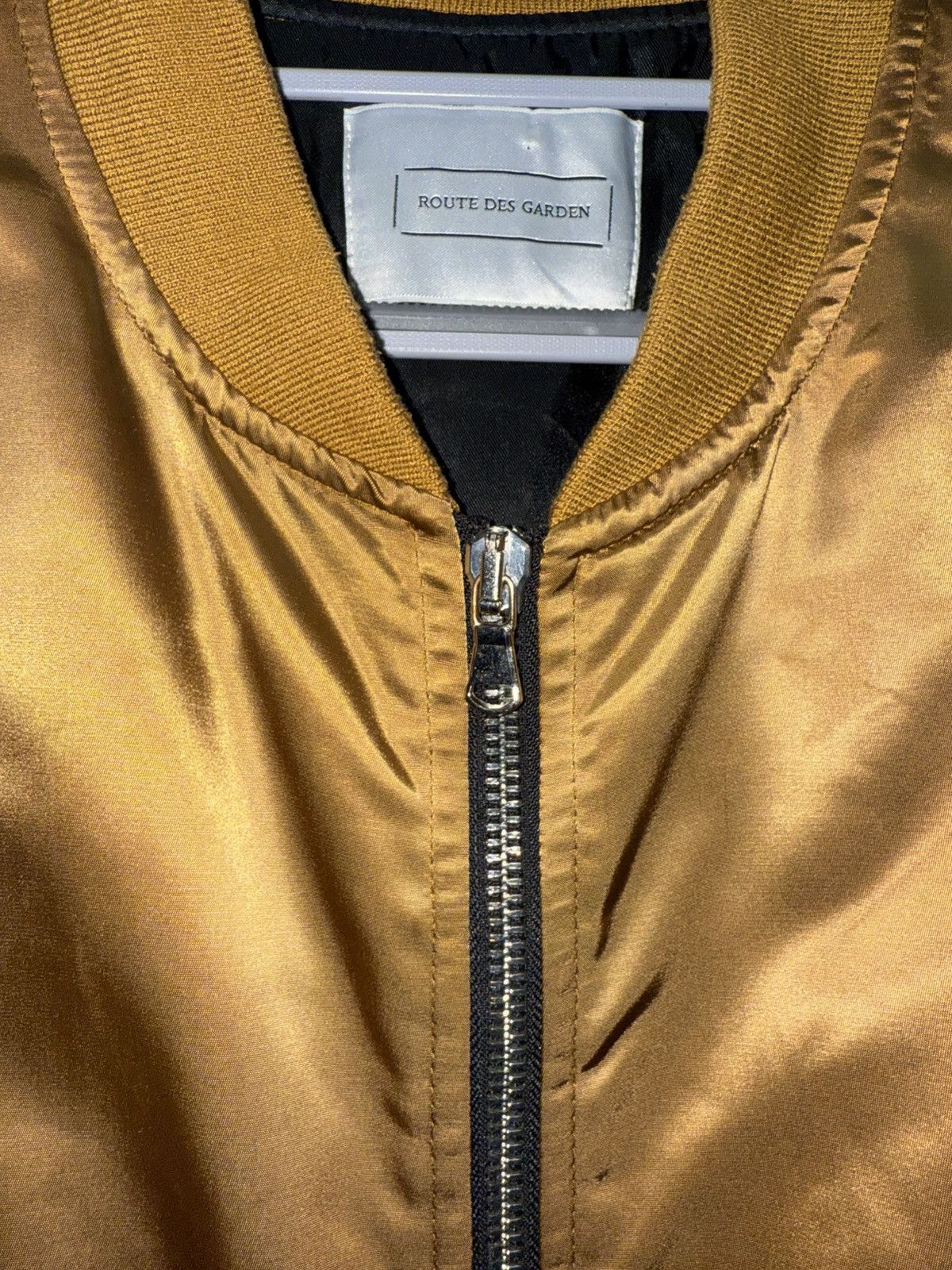 Route des Garden Route Des Gardens Crisscross Satin Bomber Size US M / EU 48-50 / 2 - 6 Thumbnail