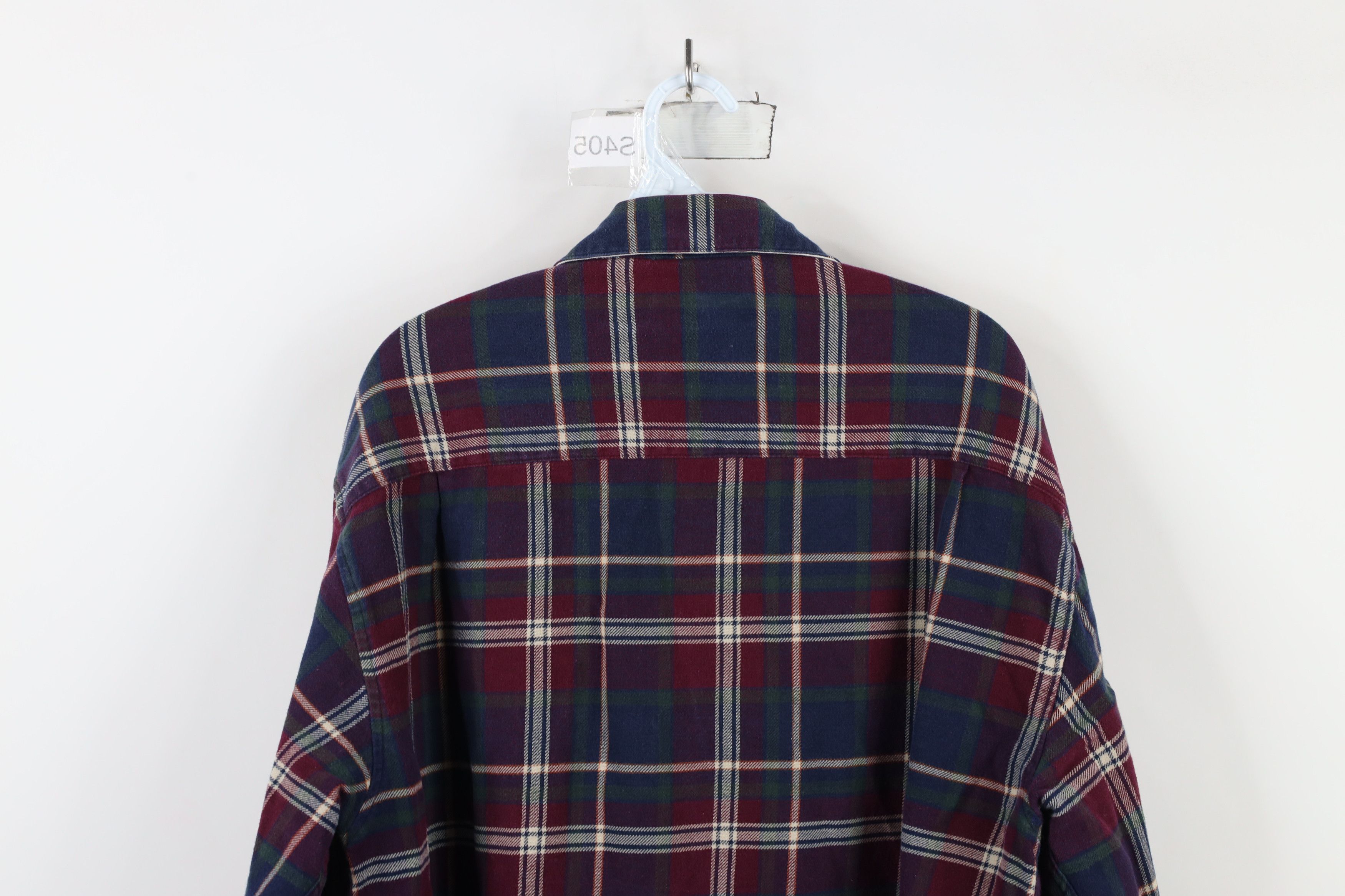 Guess × Vintage Vintage 90s Guess Spell Out Crest Flannel Button Shirt Plaid Size US L / EU 52-54 / 3 - 11 Thumbnail