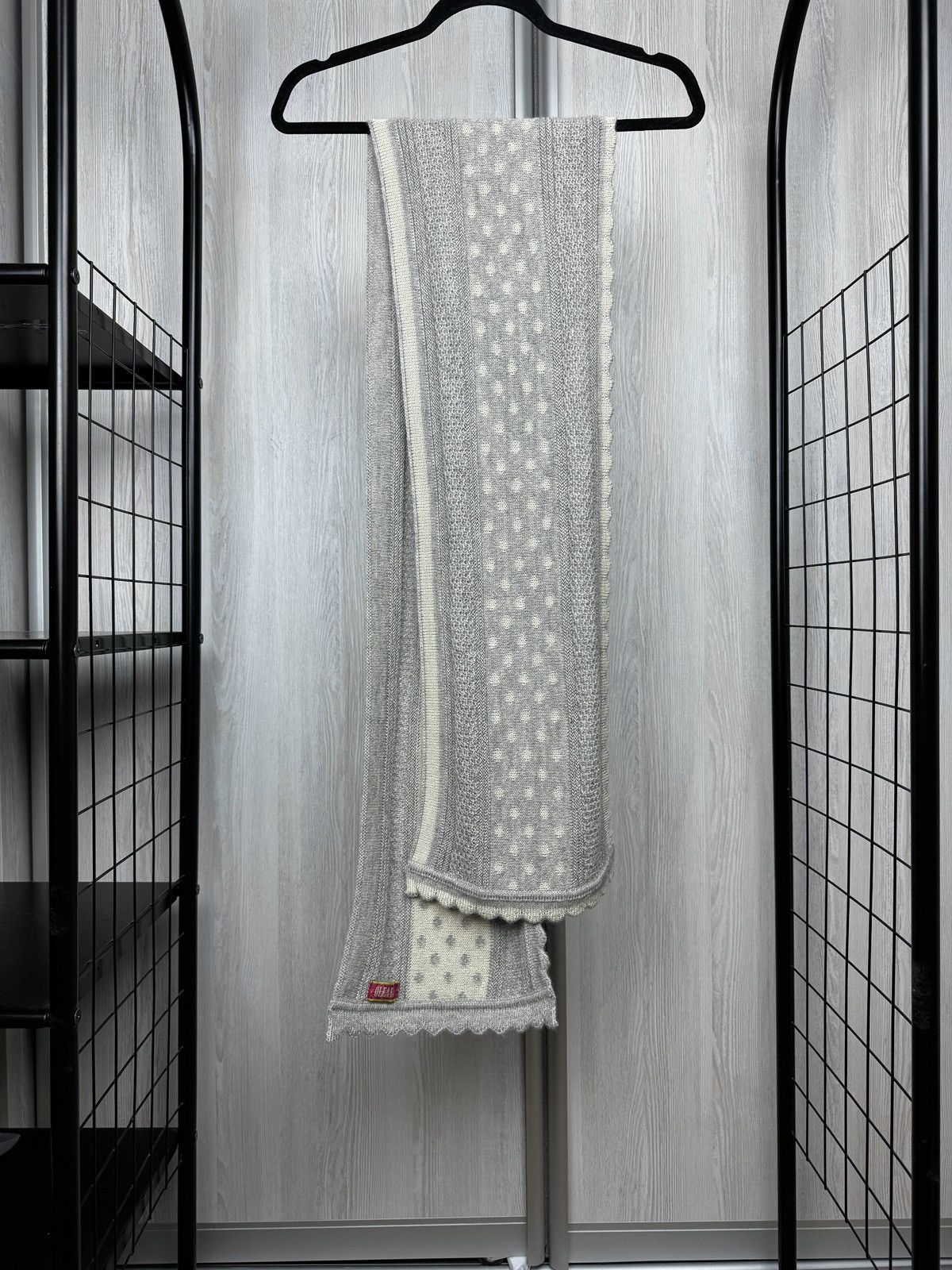 Other Oleana Wool Knit Scarf Grey White Size ONE SIZE - 3 Thumbnail