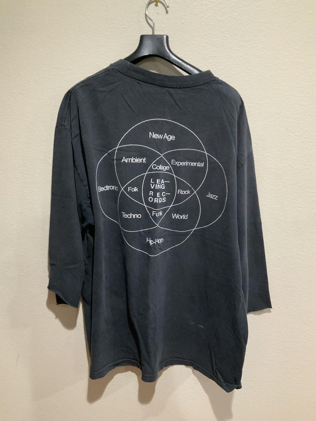 Other Leaving records all genre XL L/S shirt Size US XL / EU 56 / 4 - 1 Thumbnail