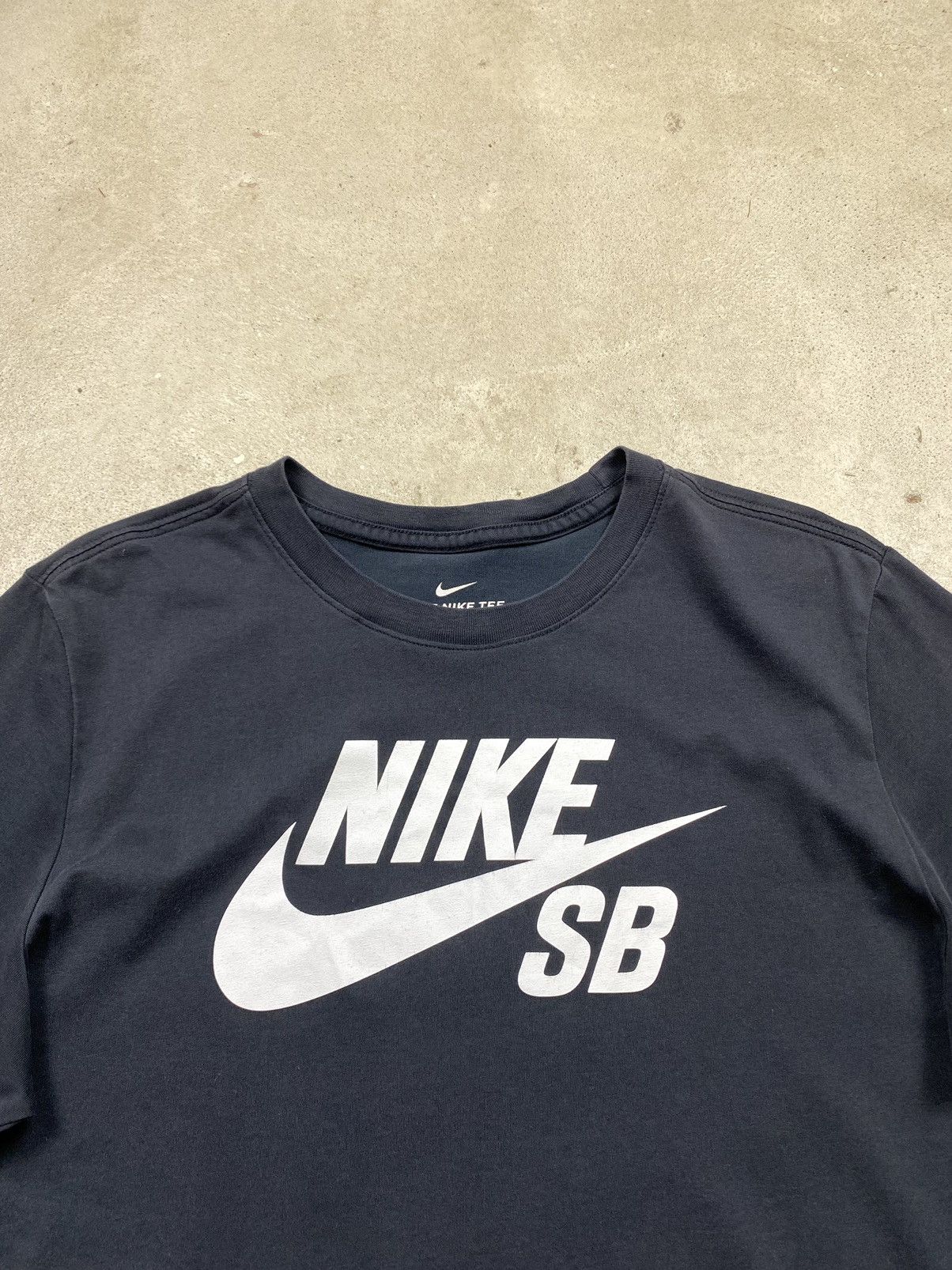 Nike Y2K 00’s Vintage Faded Nike Sb T Shirt Tn Zm Hype Size US M / EU 48-50 / 2 - 4 Thumbnail