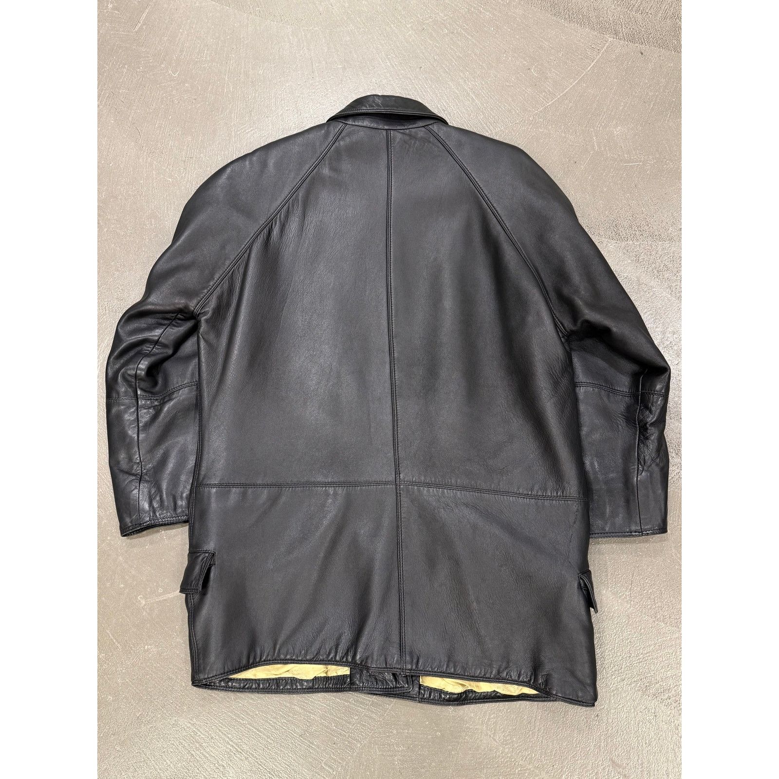 Versace Gianni Versace oversize leather coat Size US L / EU 52-54 / 3 - 3 Thumbnail
