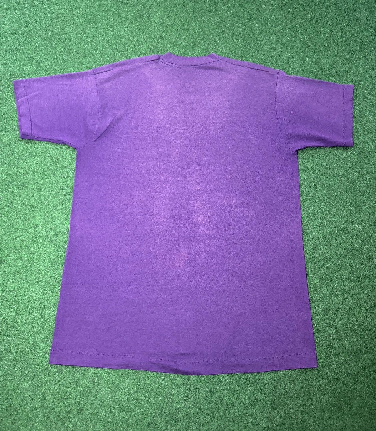 Vintage Vintage 90s Sports Stuff Funny Large Purple Sports T Shirt Size US L / EU 52-54 / 3 - 3 Thumbnail