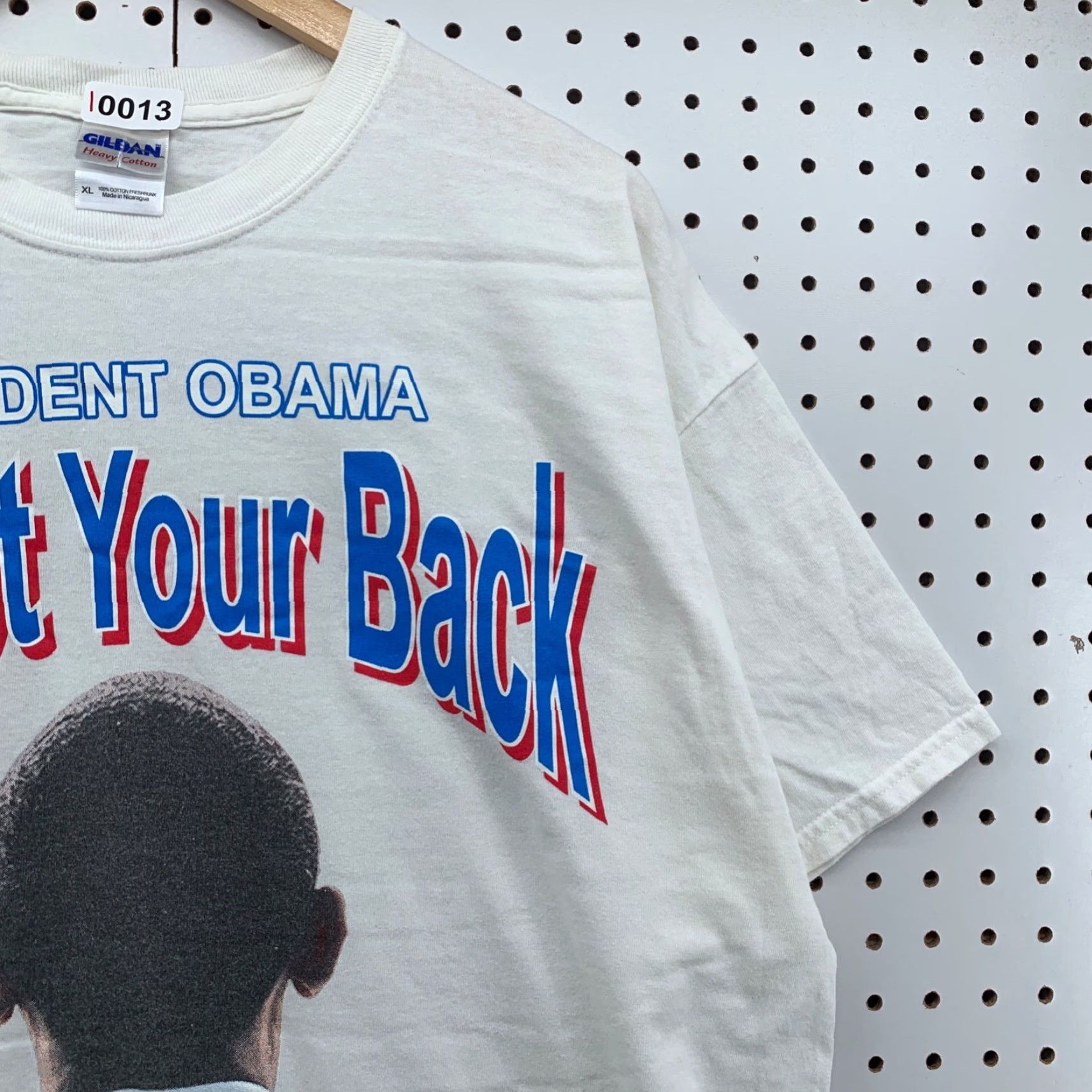 Gildan Barack Obama President Shirt Mens XL 2012 Ive Got Your Back White Cotton Gildan T-Shirt Crew Neck Short Sleeve USA Flag 2000s Mens Size US XL / EU 56 / 4 - 3 Thumbnail