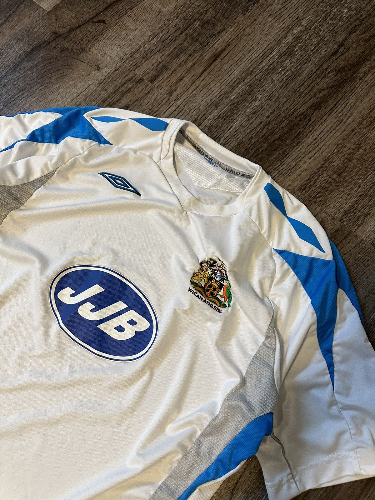 Umbro Wigan Athletic Home football shirt 2007 - 2008 Size US XL / EU 56 / 4 - 2 Thumbnail