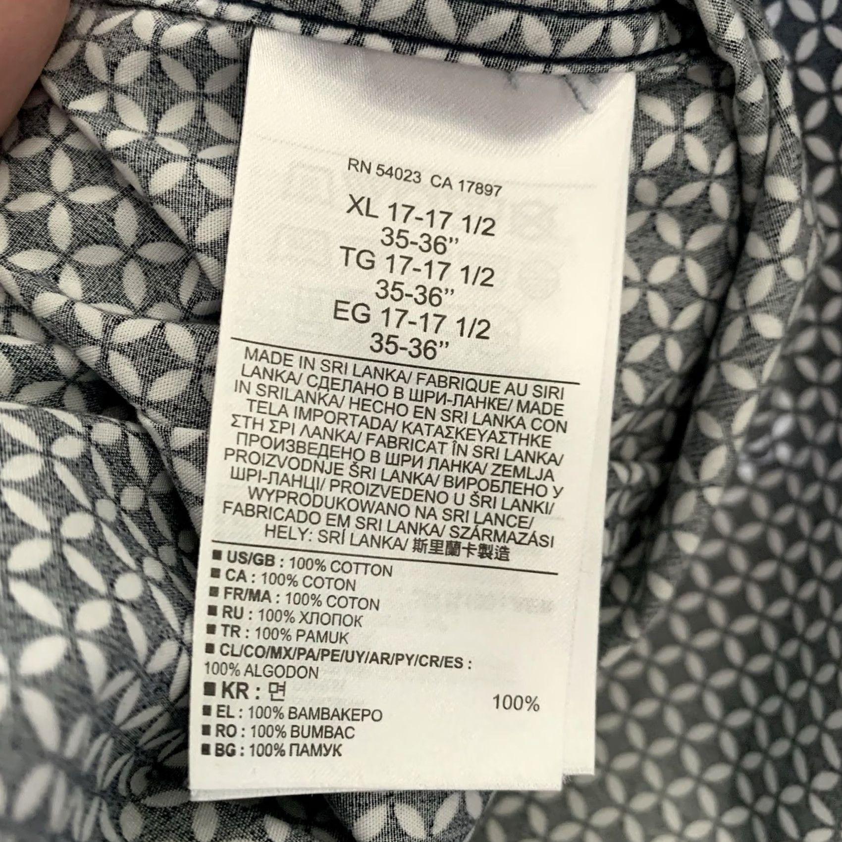 Banana Republic Banana Republic Shirt Mens XL Non Iron Slim Fit Long Sleeve Button Up Geometric Size US XL / EU 56 / 4 - 4 Thumbnail