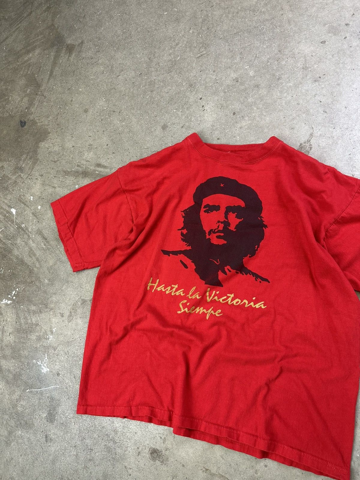 Vintage Vintage Che Guevara Tee XL Red Size US XL / EU 56 / 4 - 2 Thumbnail