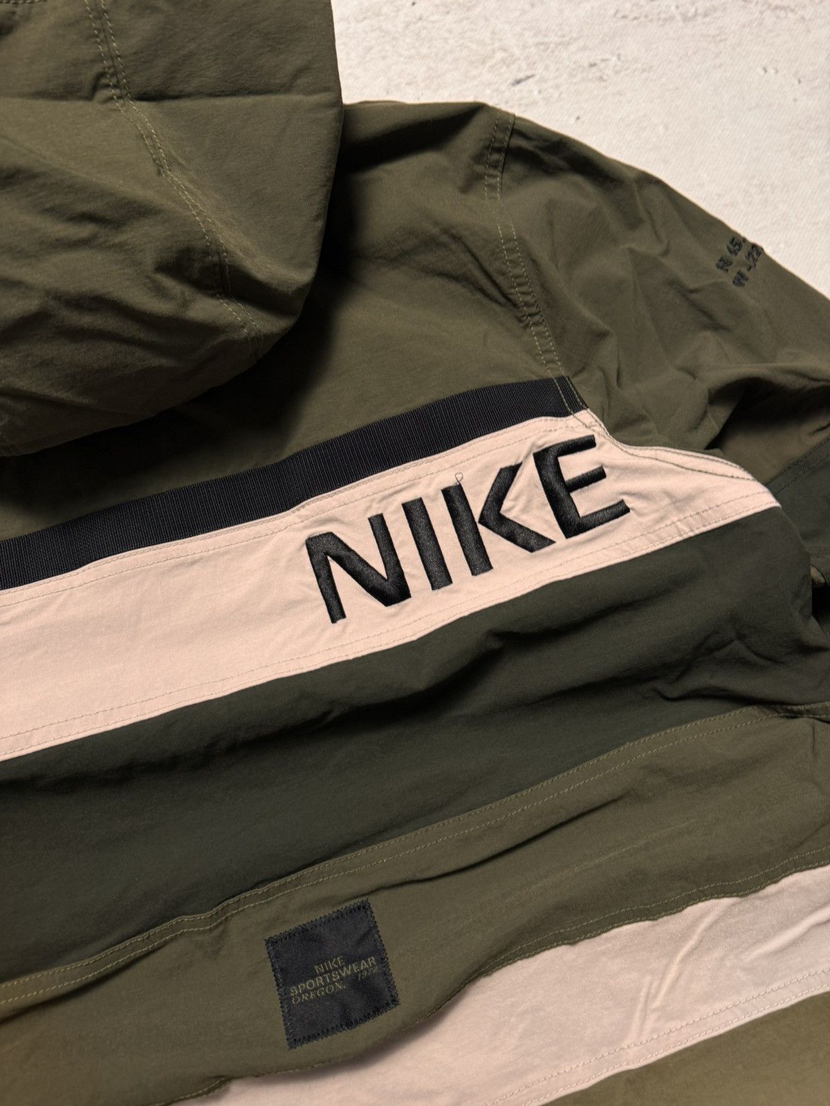 Nike × Nike ACG NIKE VINTAGE CENTER LOGO OVERSIZE NYLON 1/3 ZIP LIGHT JACKET Size US M / EU 48-50 / 2 - 7 Thumbnail