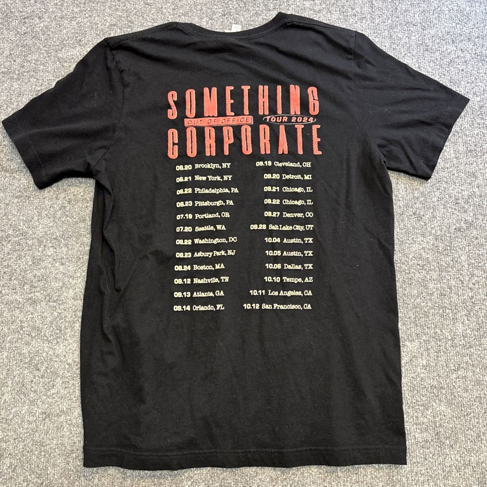 Vintage SOMETHING CORPORATE 2024 Out Of Office Tour Tee Mens Large Emo Band Shirt Size US L / EU 52-54 / 3 - 5 Thumbnail