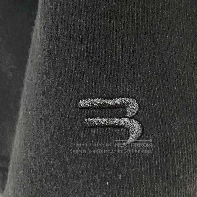 Balenciaga Balenciaga size M Embroidered double hook distressed short Size US 27 - 4 Thumbnail