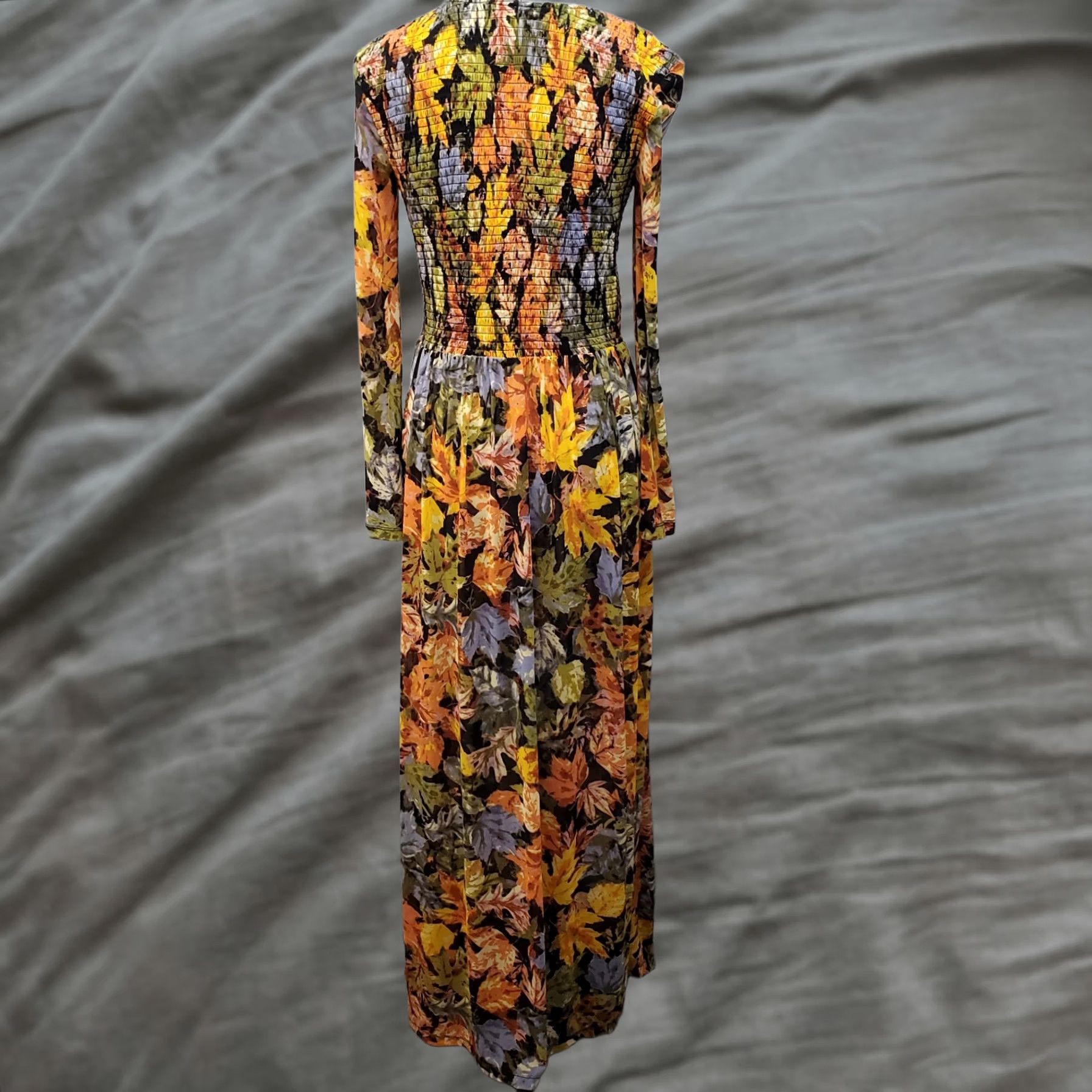 black formal dress midi Velvi - Janelle - cf-size-9 Color:Sleepy Angel this dress is a GLNEGE Floral Wedding Guest