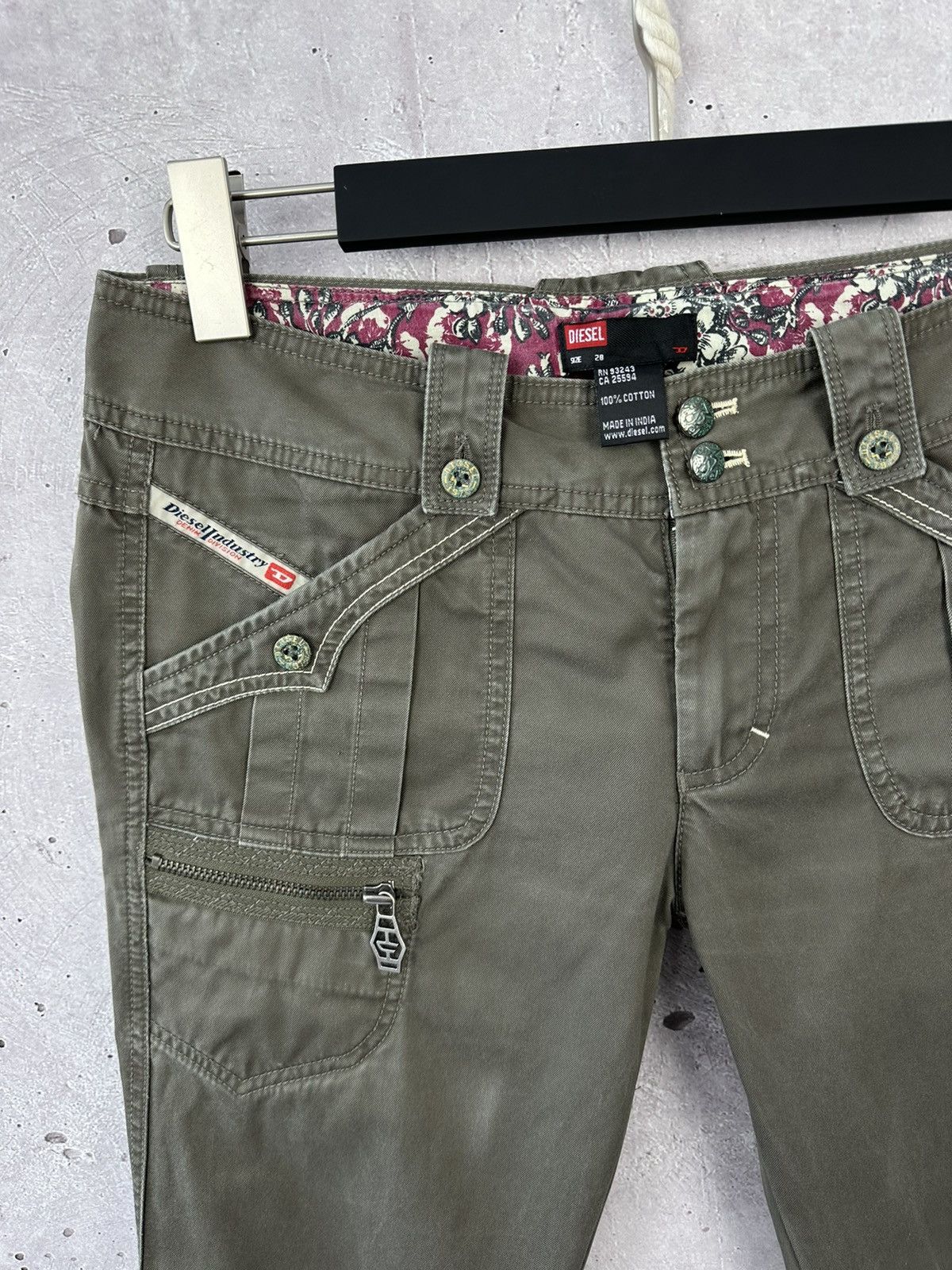 Diesel × If Six Was Nine × Vintage Y2K Diesel Vintage Khaki Cotton Women’s Pants Size 28" / US 6 / IT 42 - 4 Thumbnail