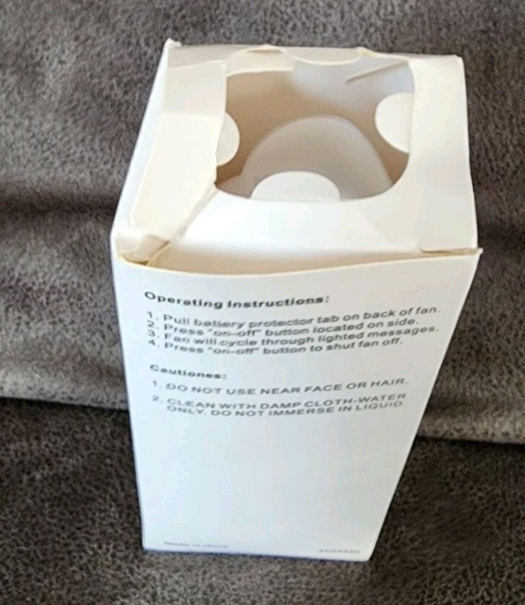 Nissan New RARE Nissan Intelligent Mobility Light Up Fan Ad Size ONE SIZE - 4 Thumbnail
