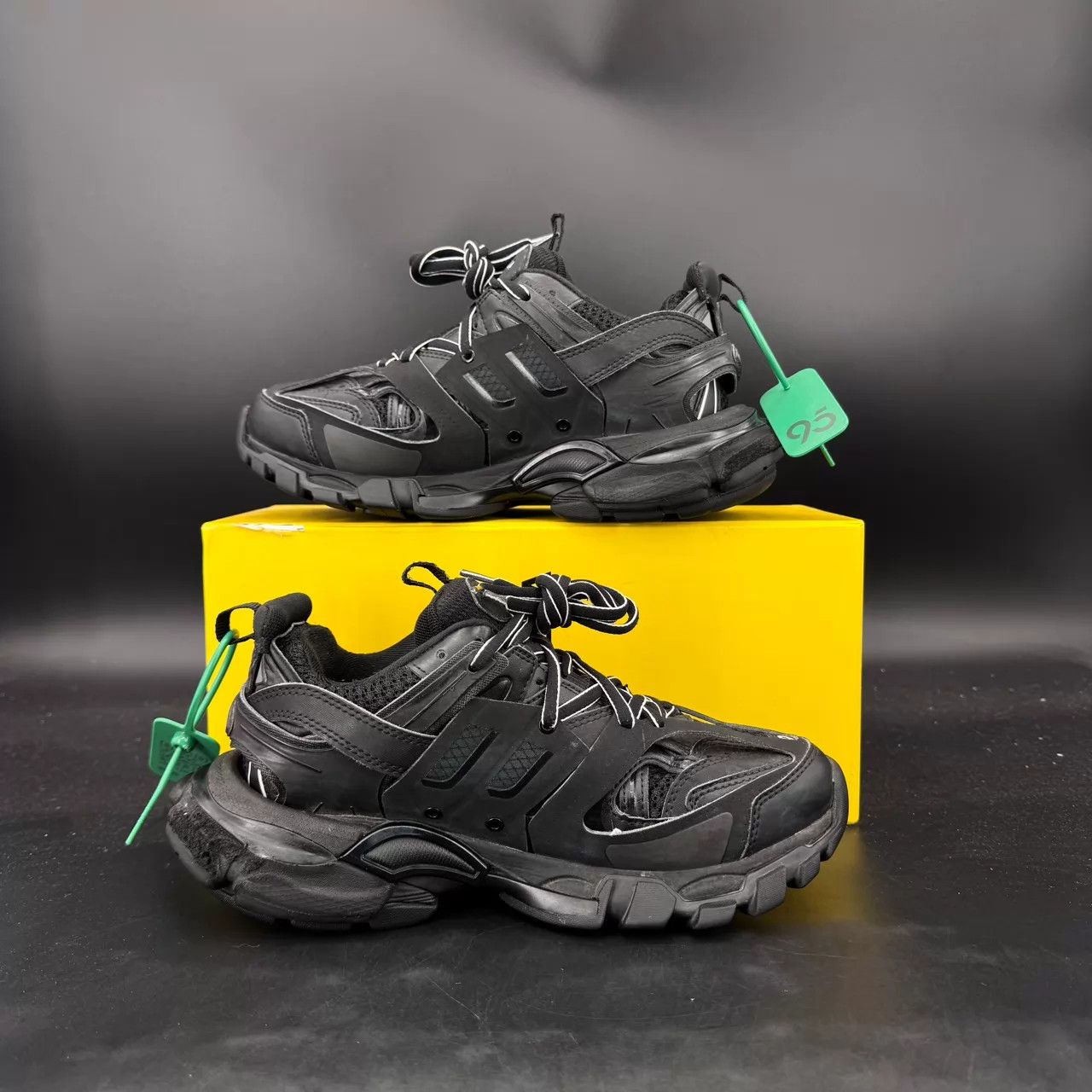 Balenciaga Balenciaga Track Black 37 Size US 6.5 / IT 36.5 - 2 Thumbnail