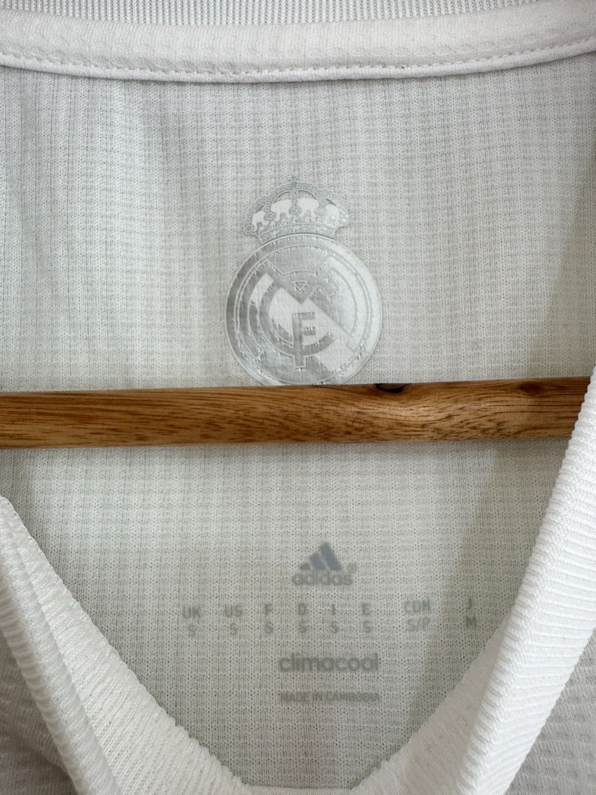 Adidas Real Madrid 2015-2016 Home Soccer Jersey Football Kit Shirt Size US S / EU 44-46 / 1 - 9 Thumbnail
