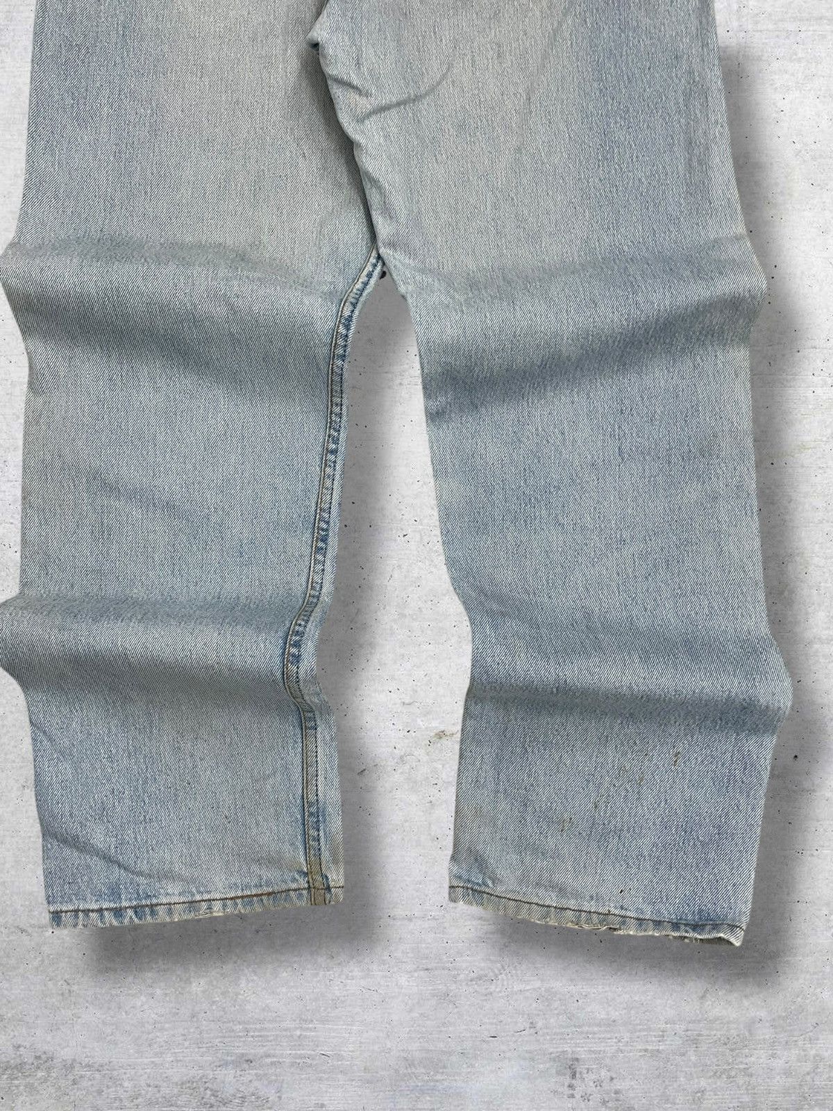 Levi's Vintage Clothing VINTAGE 501 LEVIS USA DESIGNER 90S OG RIPPED MUDWASH DENIM Size US 32 / EU 48 - 11 Thumbnail