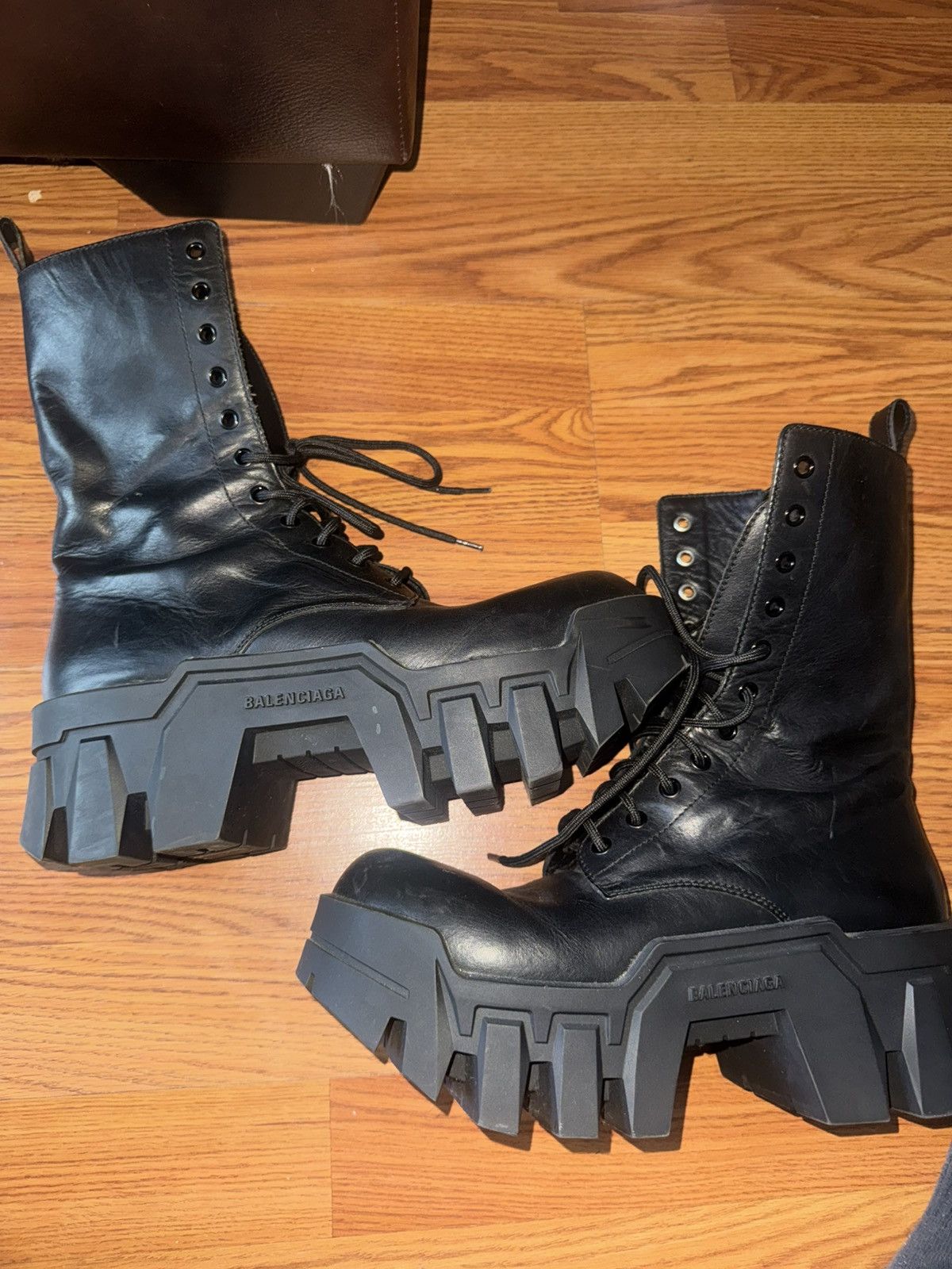 Balenciaga Balenciaga sketch bulldozer boots 41 | Grailed