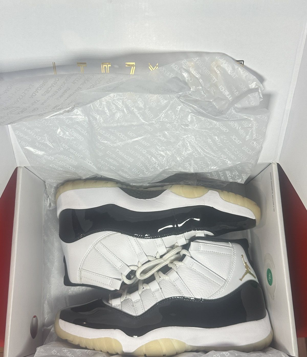 Jordan Brand Size 10.5 - Jordan 11 Retro Mid Gratitude / Defining Moments Size US 10.5 / EU 43-44 - 9 Thumbnail