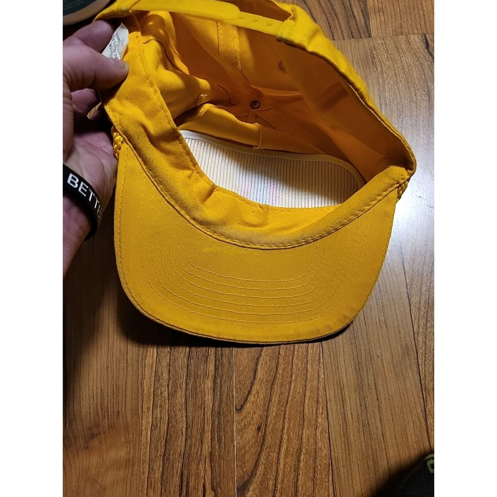 Vintage VINTAGE Giorgio Beverly Hills Hat Snapback Yellow Trucker One Size Taiwan 90s Embroidered Mens Womens Boys Girls Size ONE SIZE - 6 Thumbnail