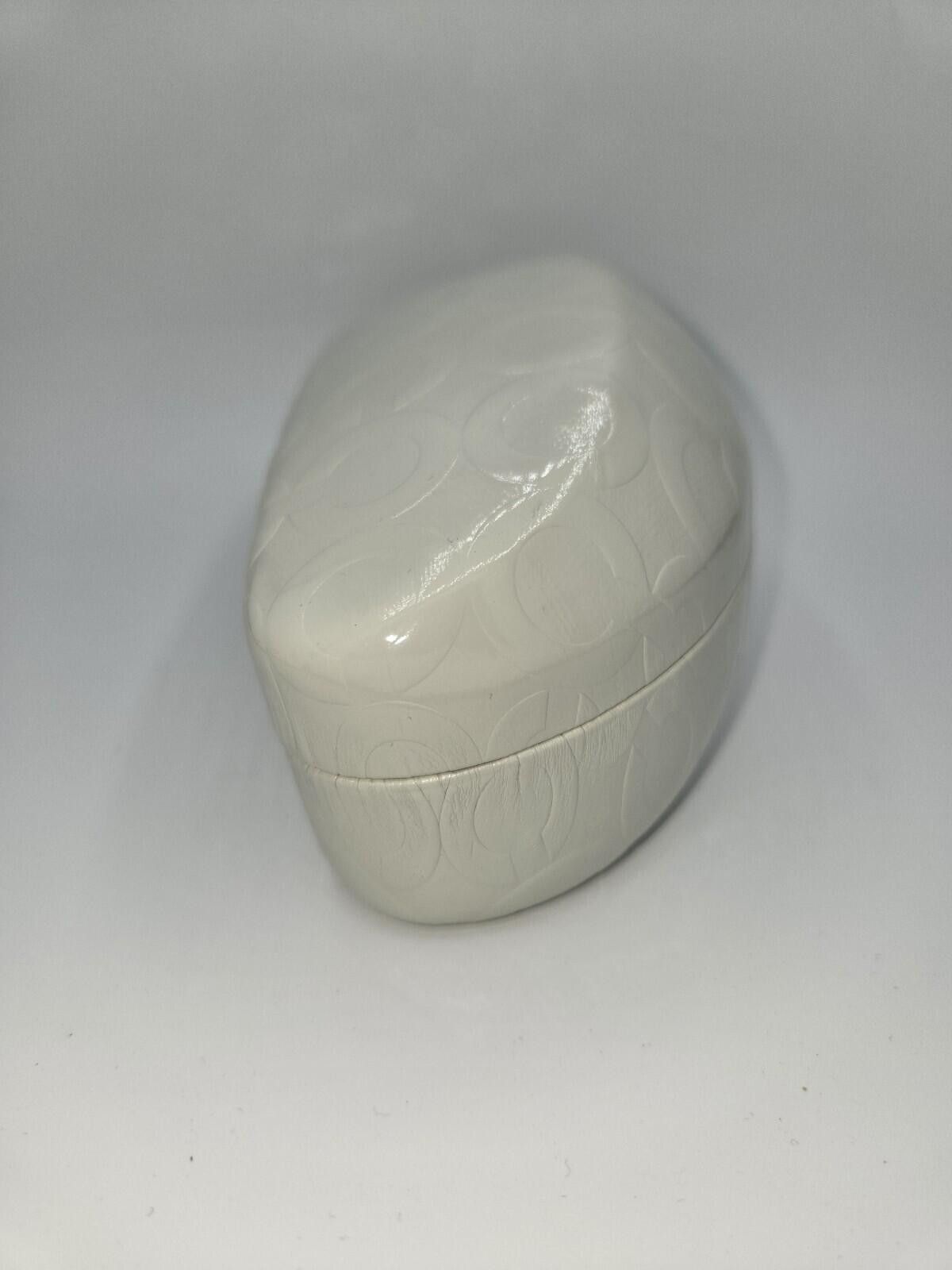 Coach Coach Eyeglasses Case White Signature Hard Glasses Holder Size ONE SIZE - 4 Thumbnail