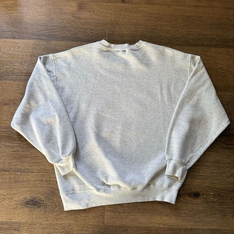 Disney Vintage Mickey Its the Shoes Crew Neck Size US L / EU 52-54 / 3 - 7 Thumbnail