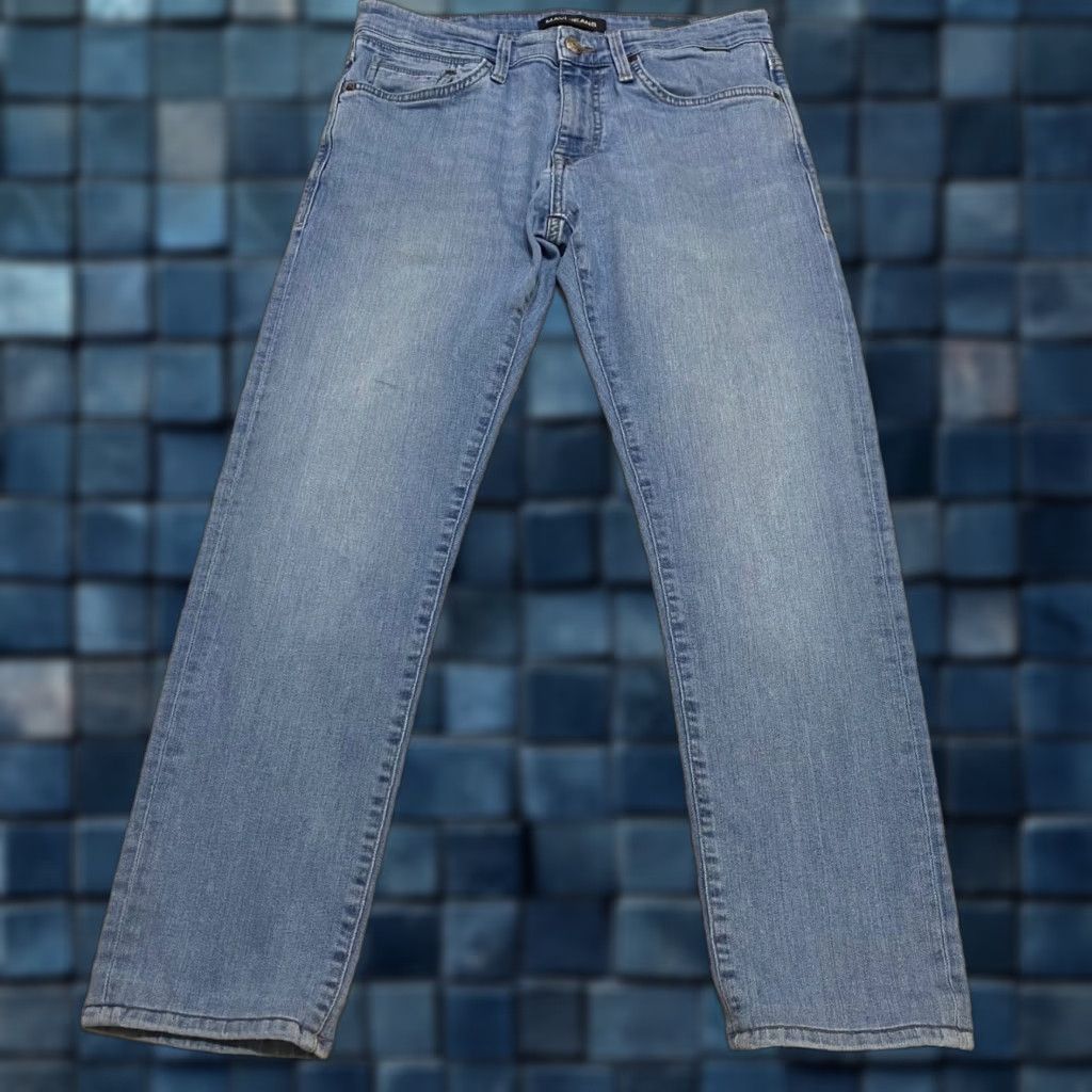 Mavi Mavi Jeans Jake Slim Straight Mid Rise 30x30 Denim Blue Medium Wash Jeans Men Regular Waist 5-Pocket Style Cotton Polyester Shirt? Size US 30 / EU 46 - 1 Thumbnail