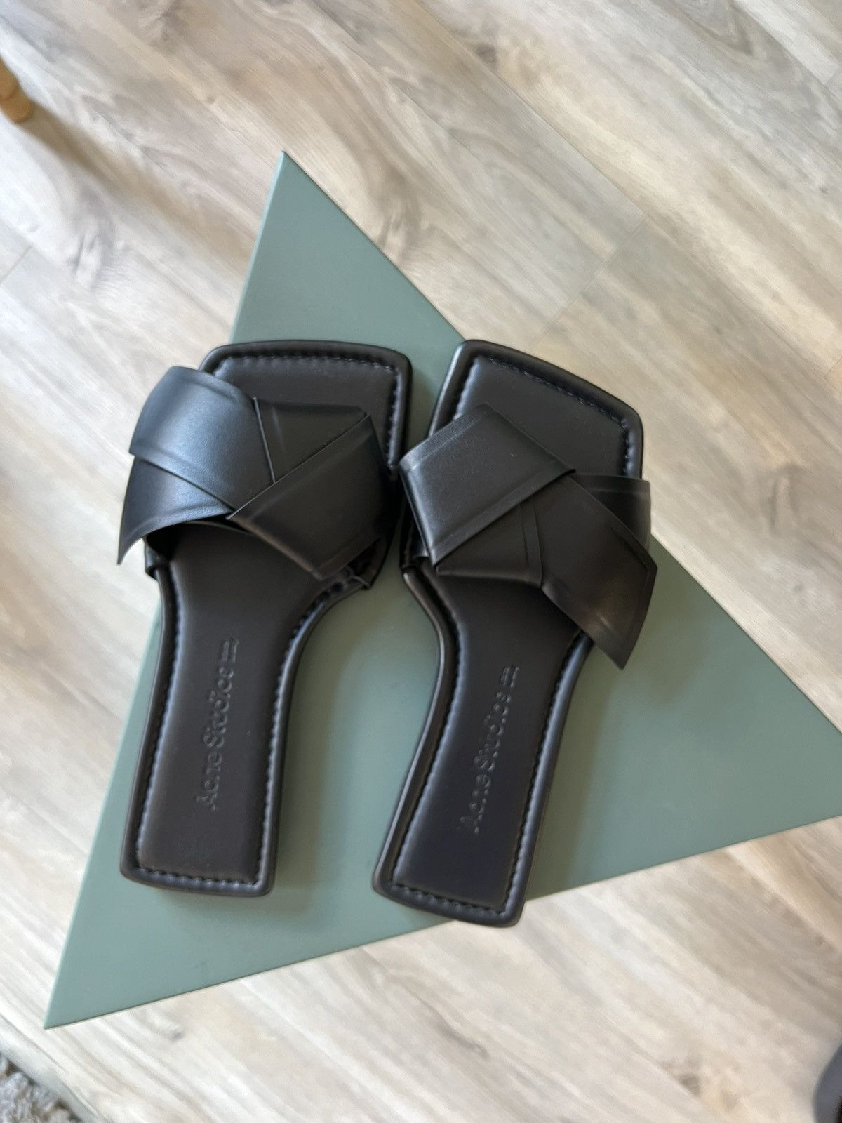 Acne Studios Acne studios musubi leather sandals Size US 6 / IT 36 - 1 Thumbnail