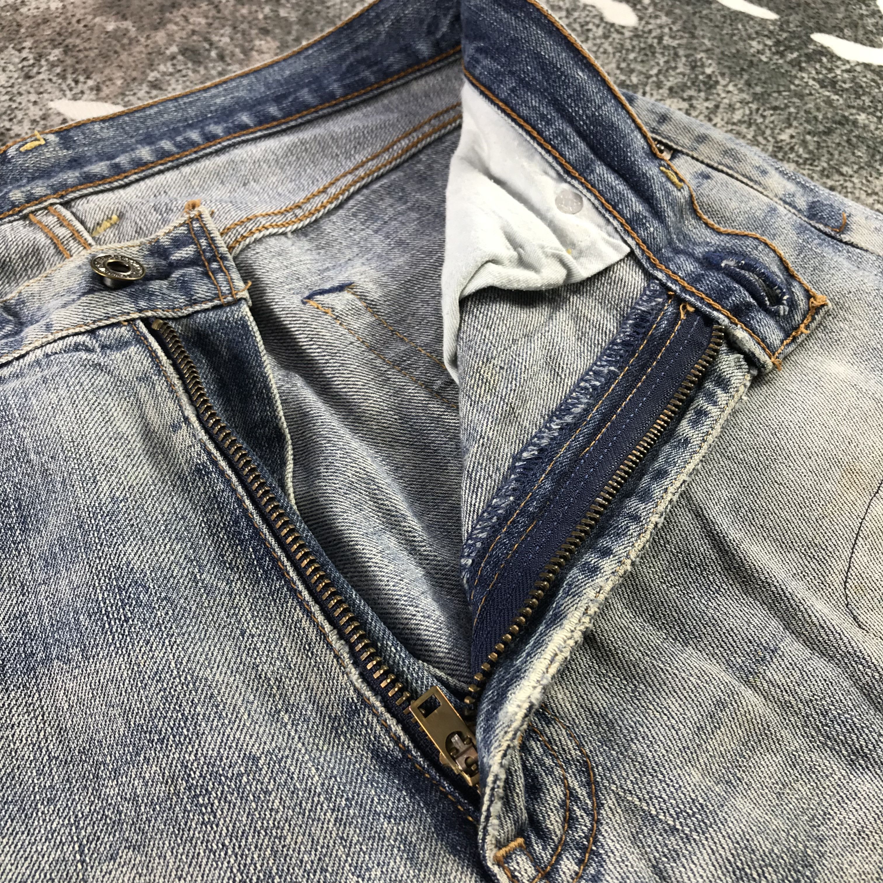 Levi's Vintage Levis 503 Jeans Distressed Denim KJ3376 Size US 31 - 9 Thumbnail