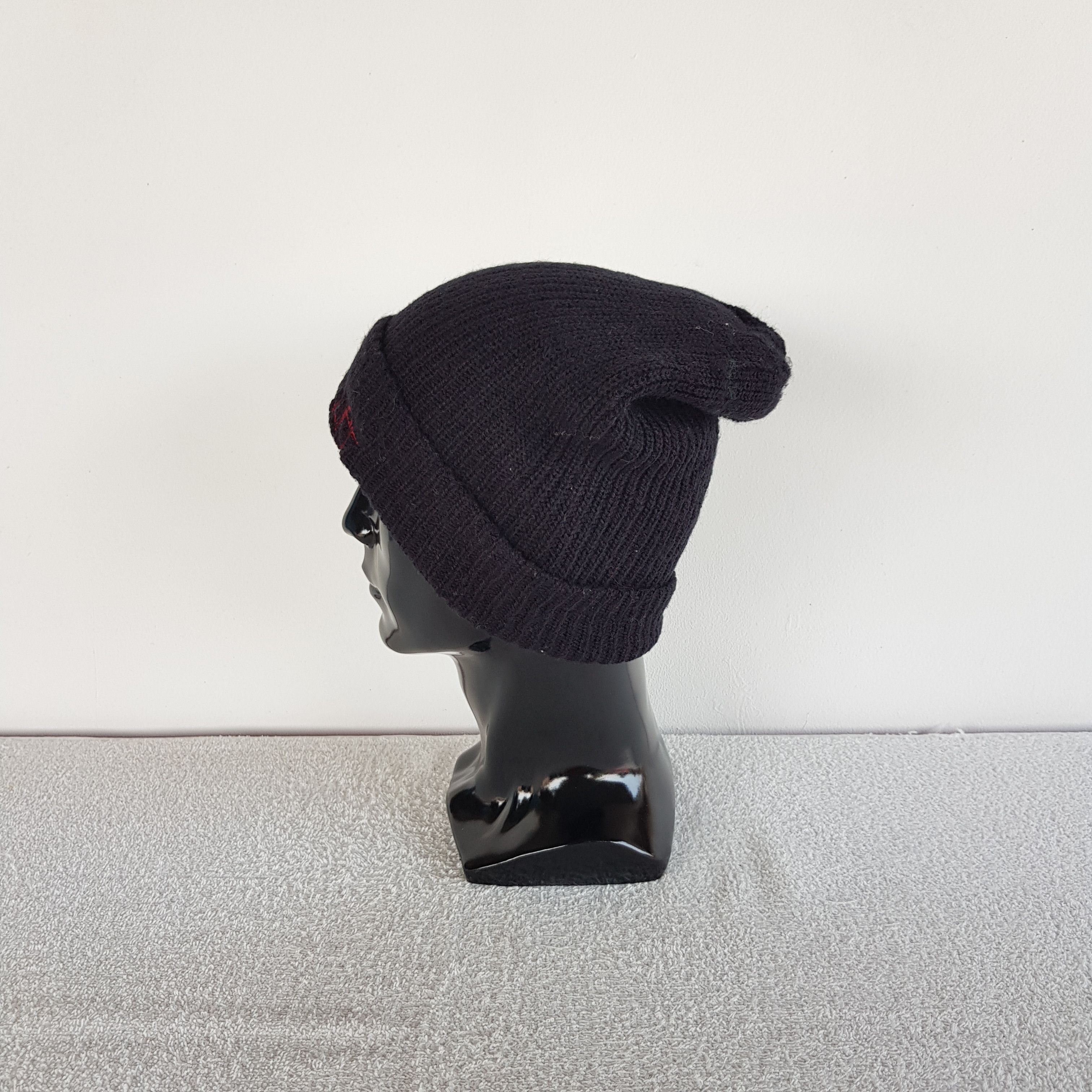 Aran Isles Knitwear Vintage Pirate Surf Beanie Snow Caps Surfwear Hats Size ONE SIZE - 4 Thumbnail